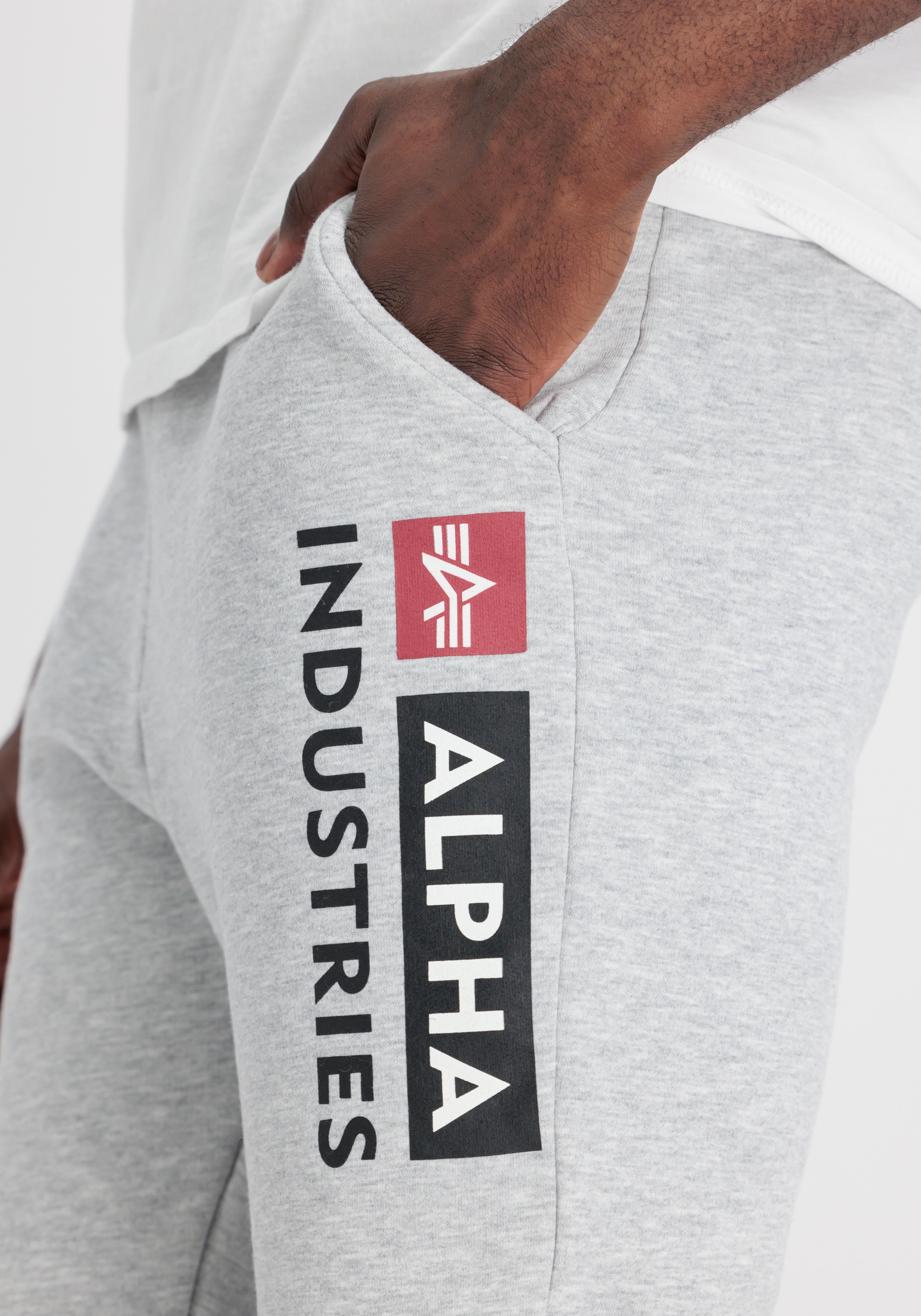 Alpha Industries Jogginghose »Alpha Industries Men - Jogger Alpha Block-Logo Jogger«