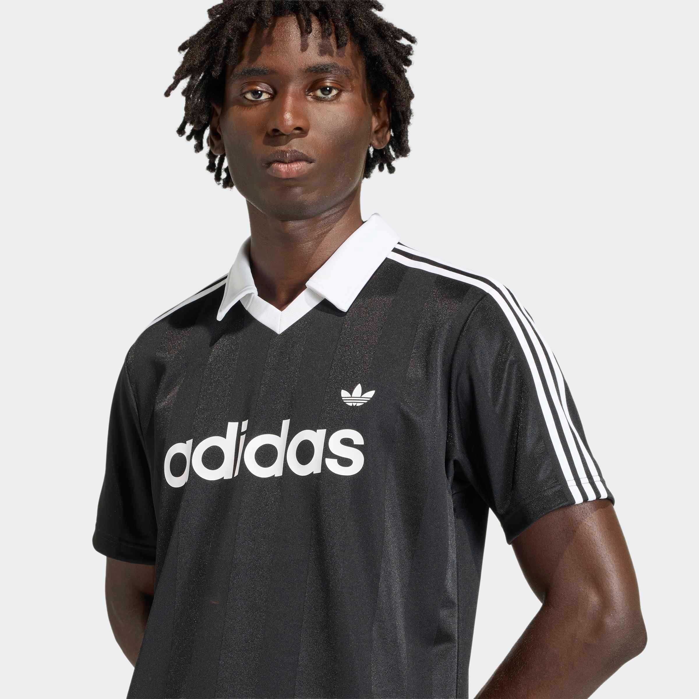 adidas Originals T-Shirt "ARCHIVE COLLAR ENGINEERED TRIKOT" mit V-Ausschnitt, ohne Verschluss, sportlicher Stil, für Erwachsene