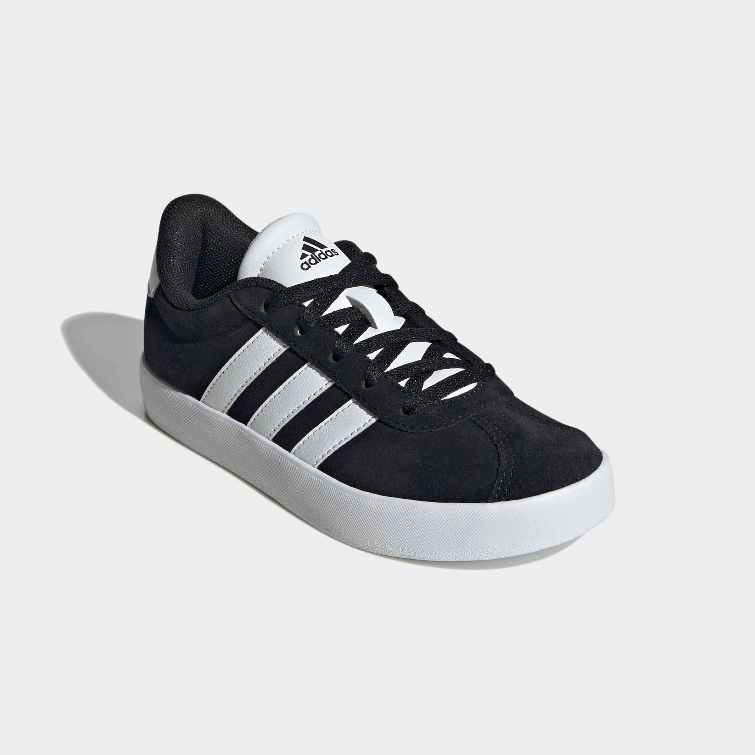adidas Sportswear "VL COURT 3.0" inspiriert vom Design des adidas Handball Spezial
