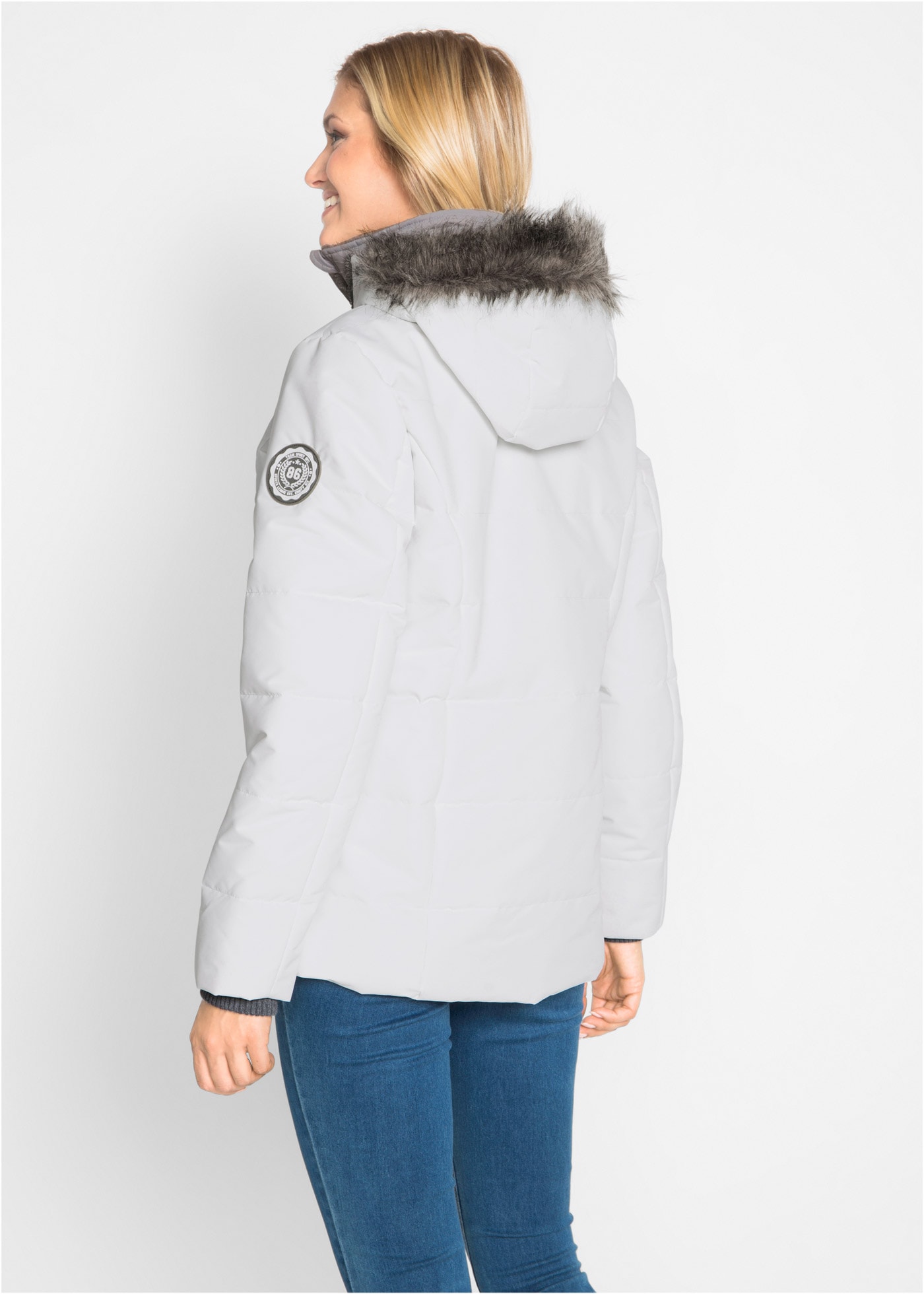 bonprix Winterjacke »Winterjacke in 2-in1 Optik« mit Kapuze in 2-in 1 Optik, mit integrietem Fleeceeinsatz und Kapuze