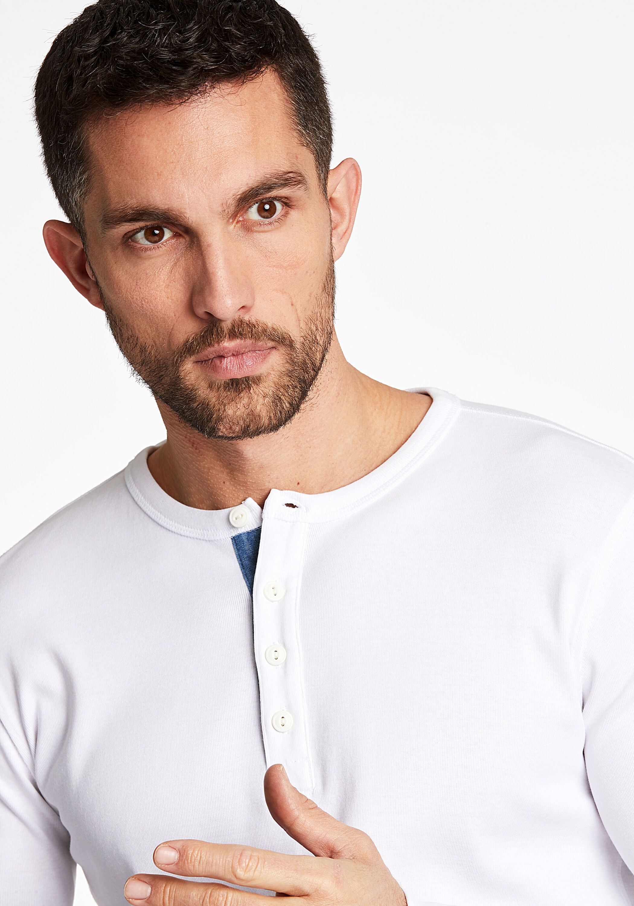 Thumbnail - LINDBERGH Henleyshirt "Henley Shirt Slim Fit"