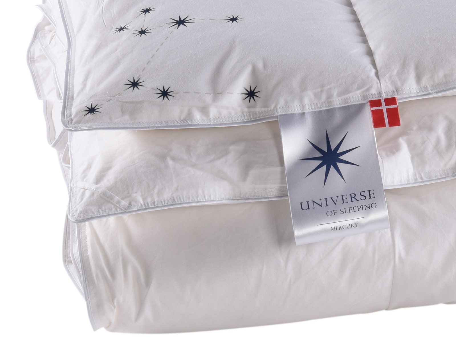 Universe of sleeping Daunenbettdecke »Mercury, natürliche Materialien, Made in Denmark«, warm, Füllung neue, weiße Entendaunen & Federn, Klasse I, Bezug Baumwolle, (1 St.), Hochwertige Bettdecke, 3 Wärmeklassen, individuelles Schlafkomfort