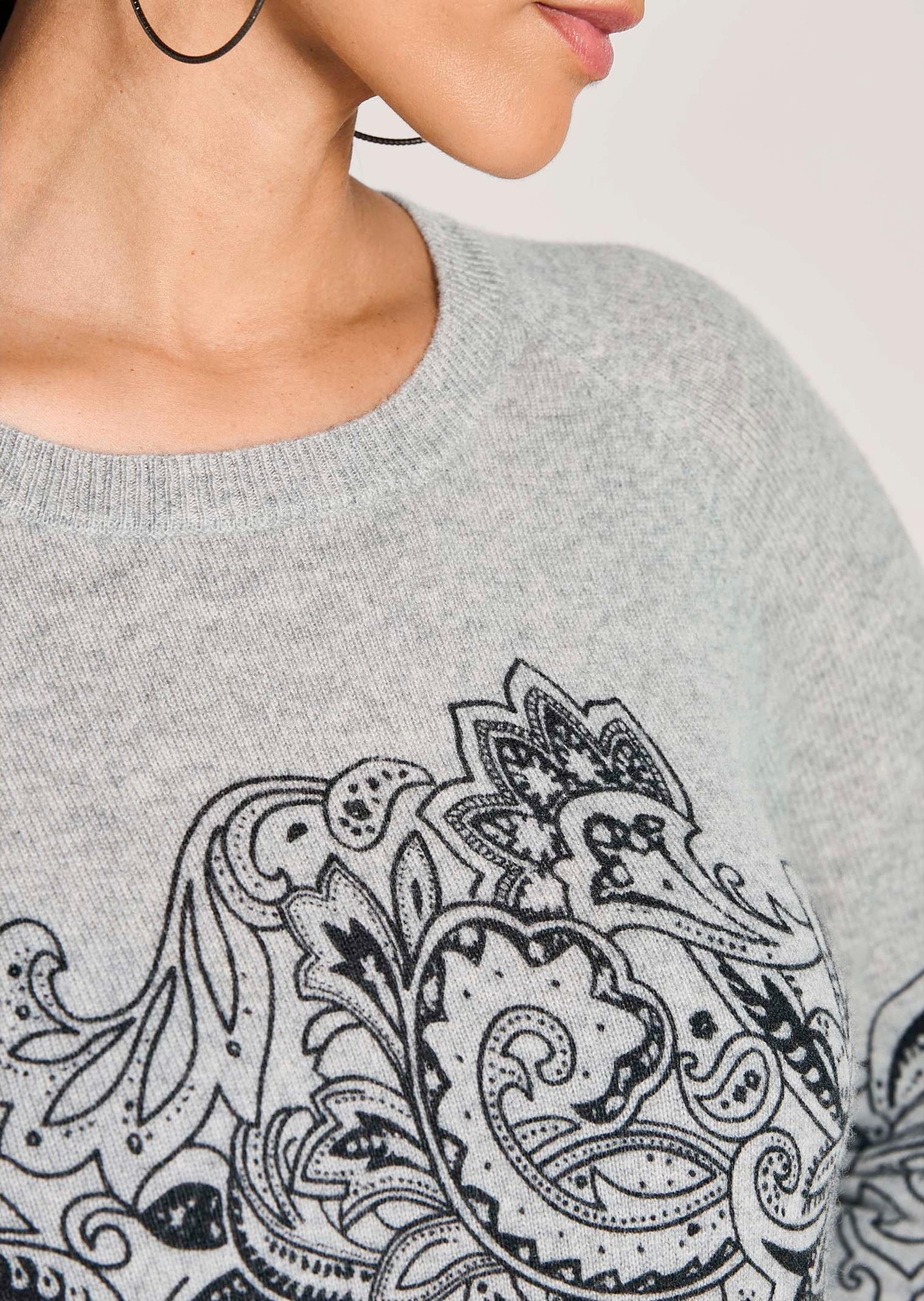 MADELEINE Longpullover »Kaschmirpullover Kaschmirpullover mit einzigartigem Print«