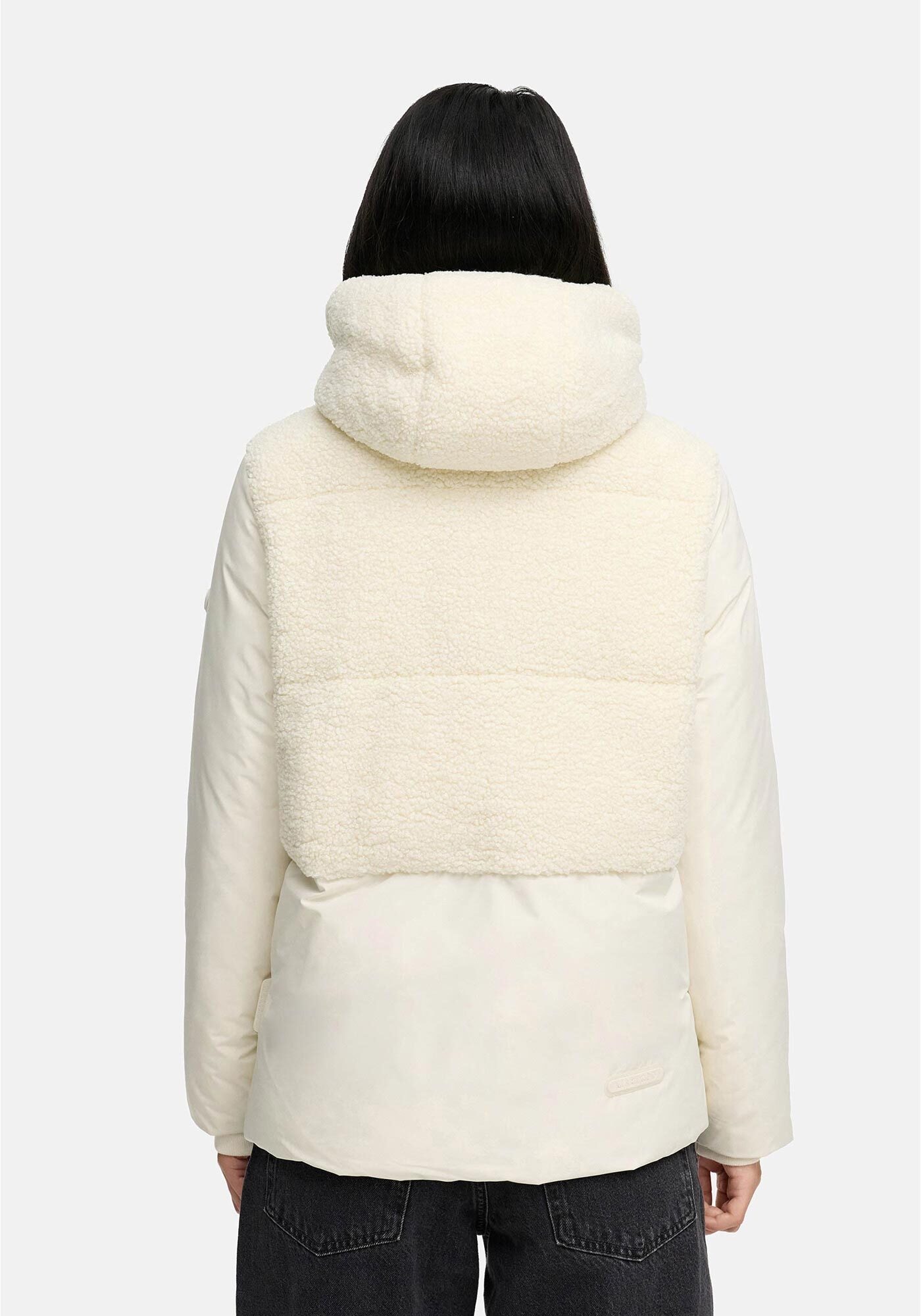 Marikoo Winterjacke »Sheeta«, Kombination aus Teddyfleece und glattem Material