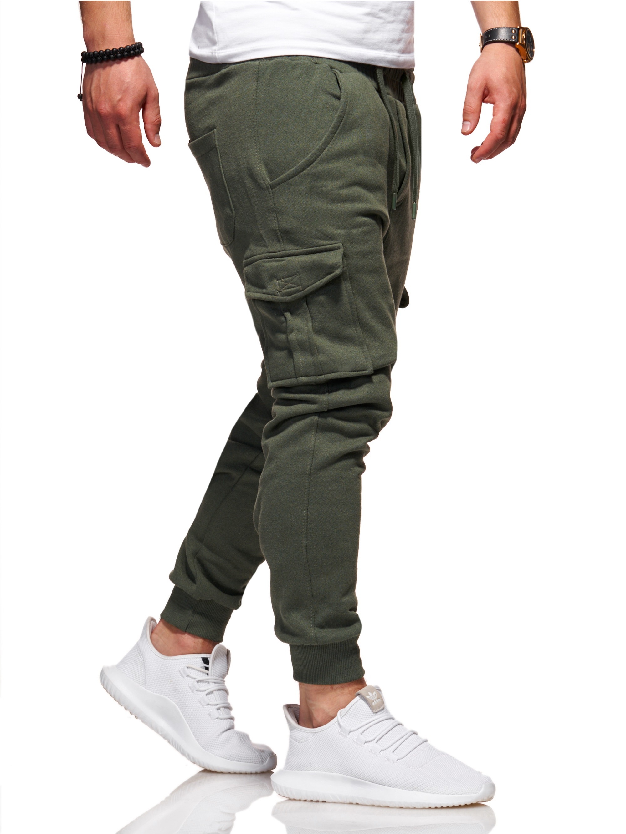 behype Sweathose »Combat«, mit modernen Cargo-Taschen