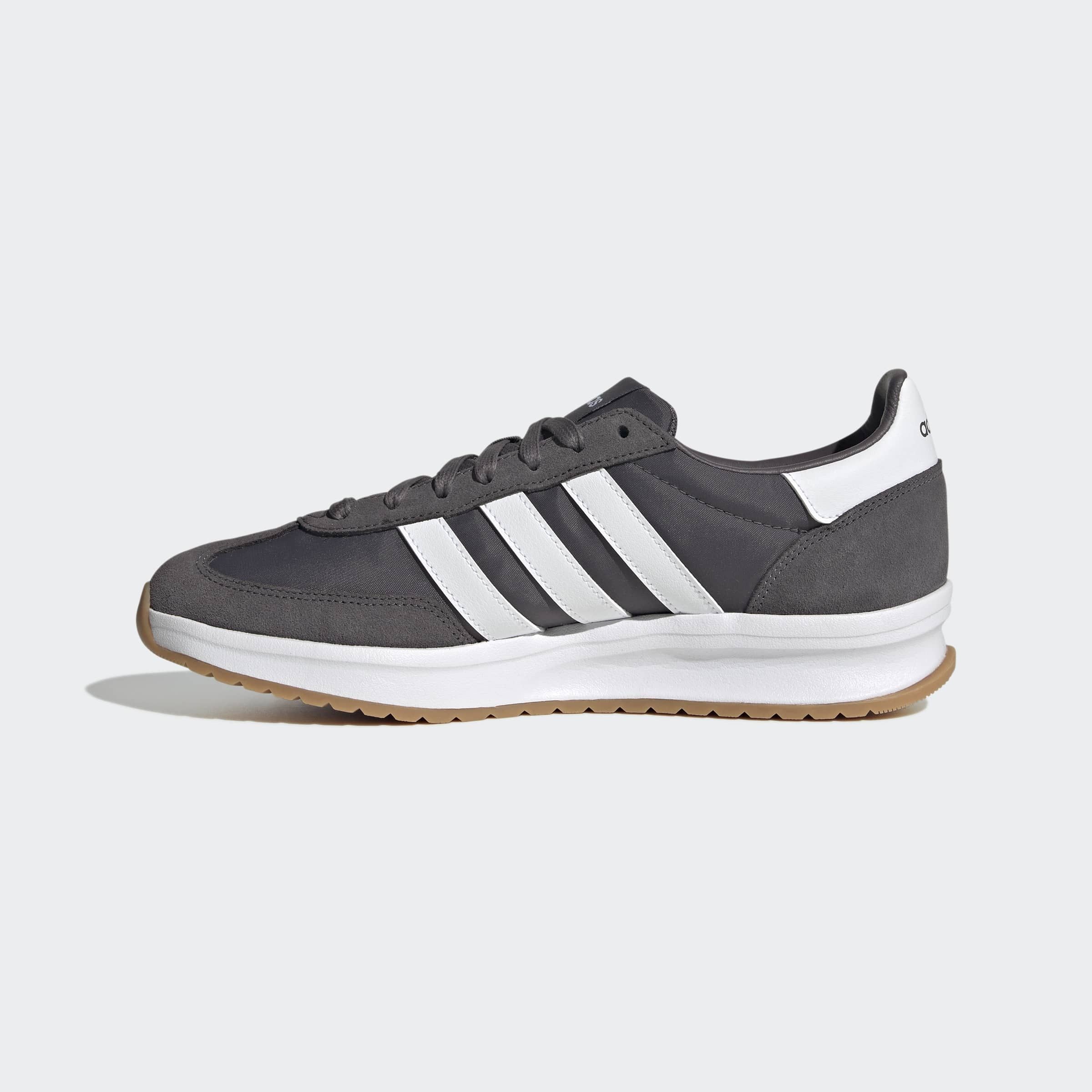 adidas Sportswear Sneaker »RUN 70S 2.0«, inspiriert vom Design des adidas SL72