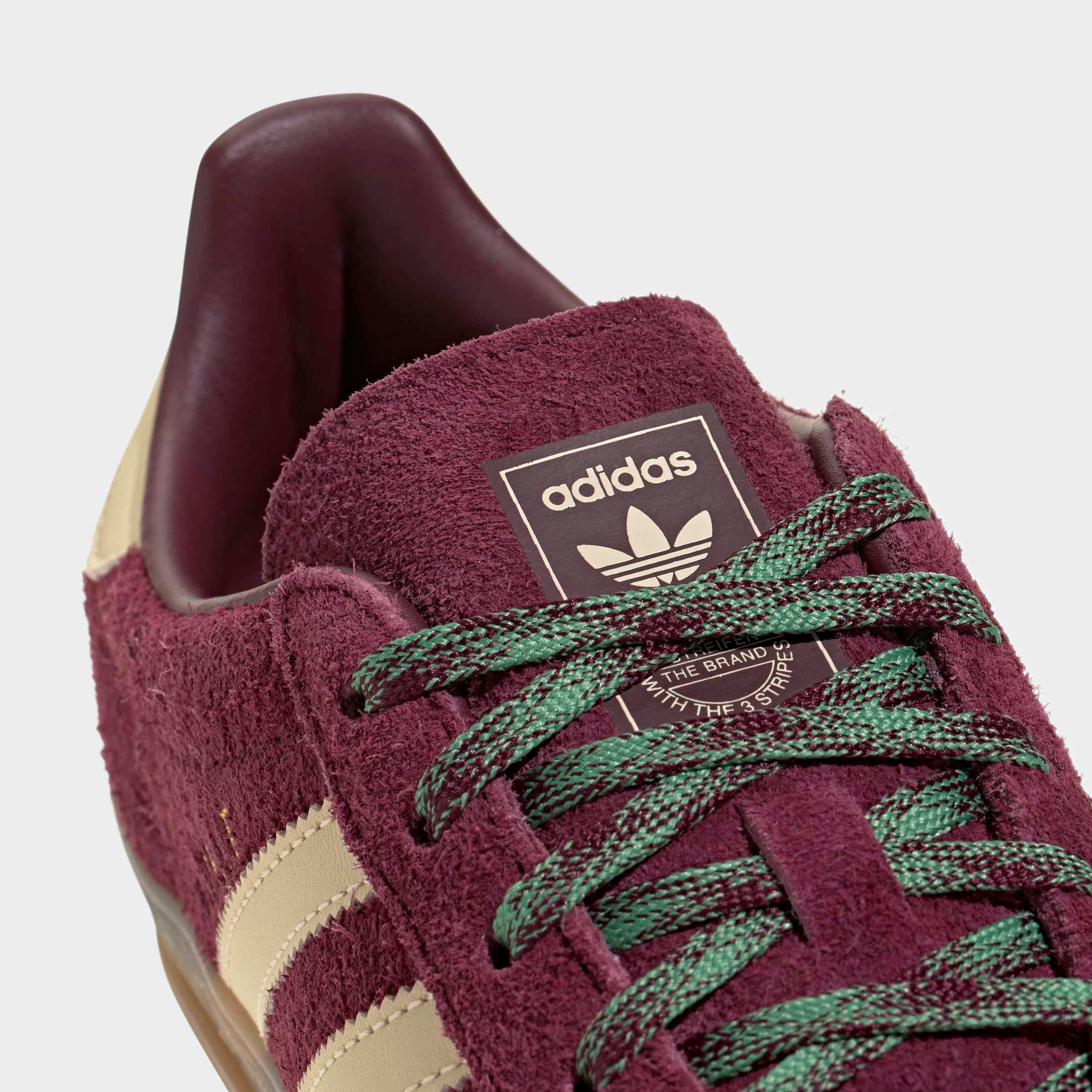 adidas Originals Sneaker »GAZELLE , HALLE«