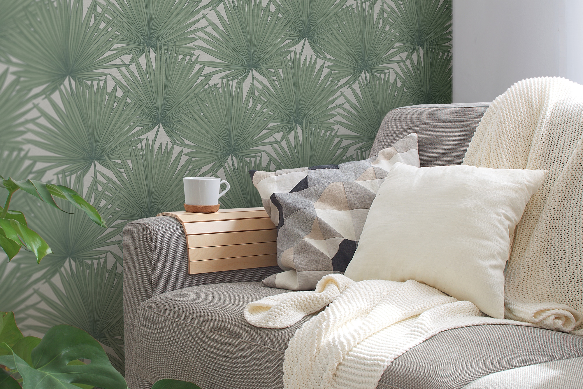 A.S. Création Vliestapete »Antigua Tapete mit Palmenblätter«, matt-gemustert-neutral, Tapete Floral Tapeten Wohnzimmer Schlafzimmer Küche modern Flur Design