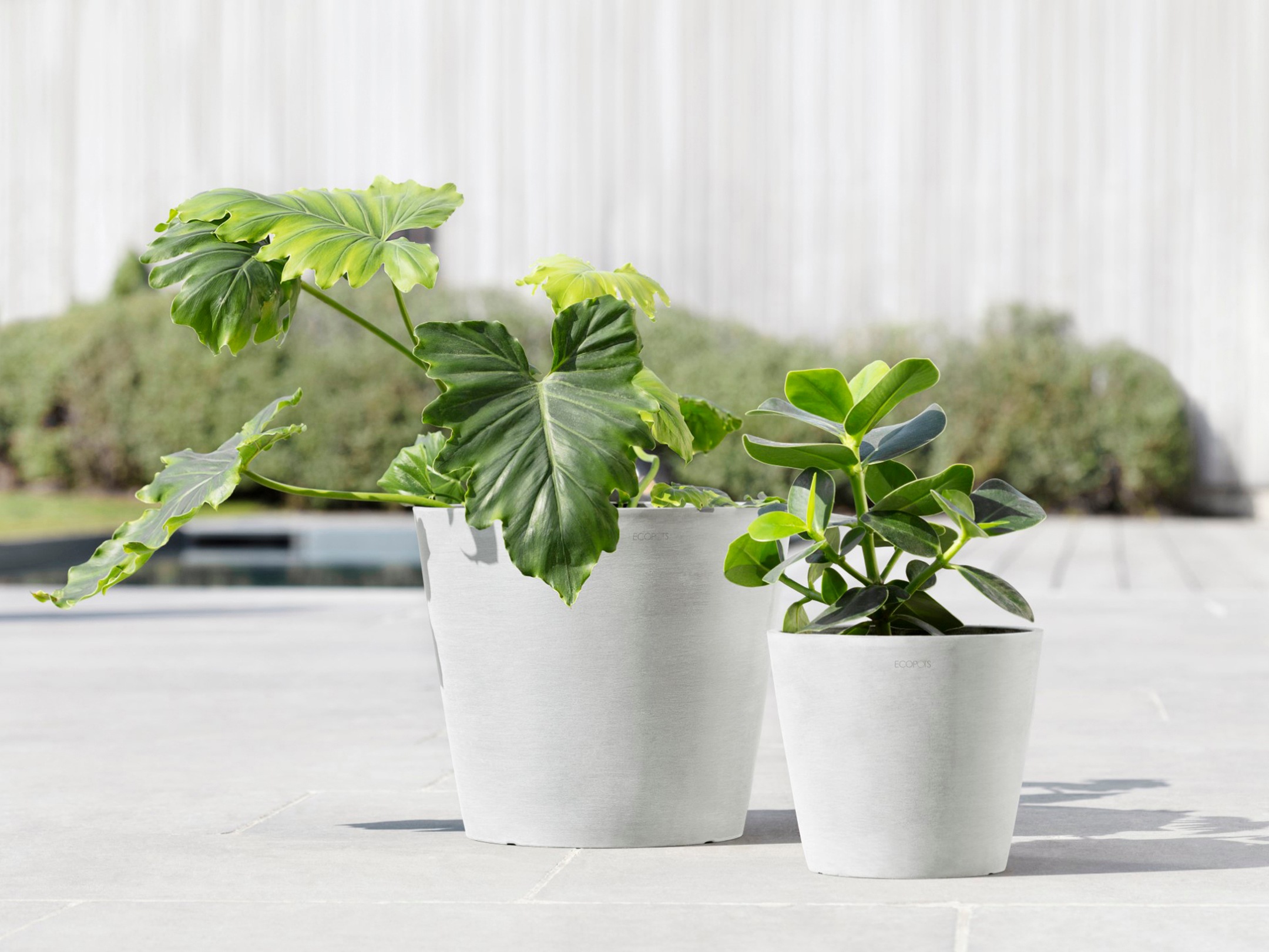 ECOPOTS Blumentopf »Amsterdam 20 + Wassersystem Weißgrau«, für innen und außen: frostsicher, bruchsicher und lichtbeständig