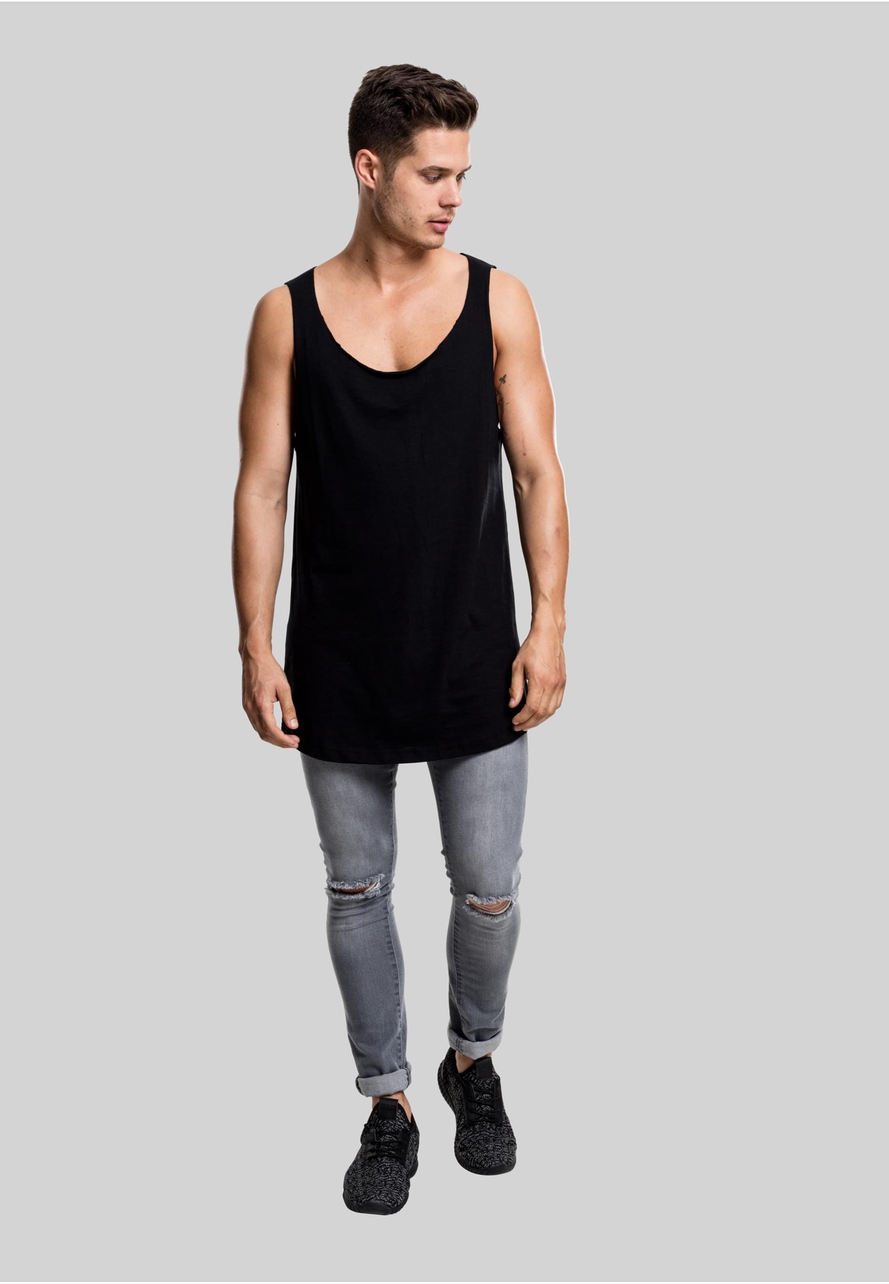 URBAN CLASSICS Tanktop »Urban Classics Herren Long Shaped Open Edge Loose Tank«, (1 tlg.)