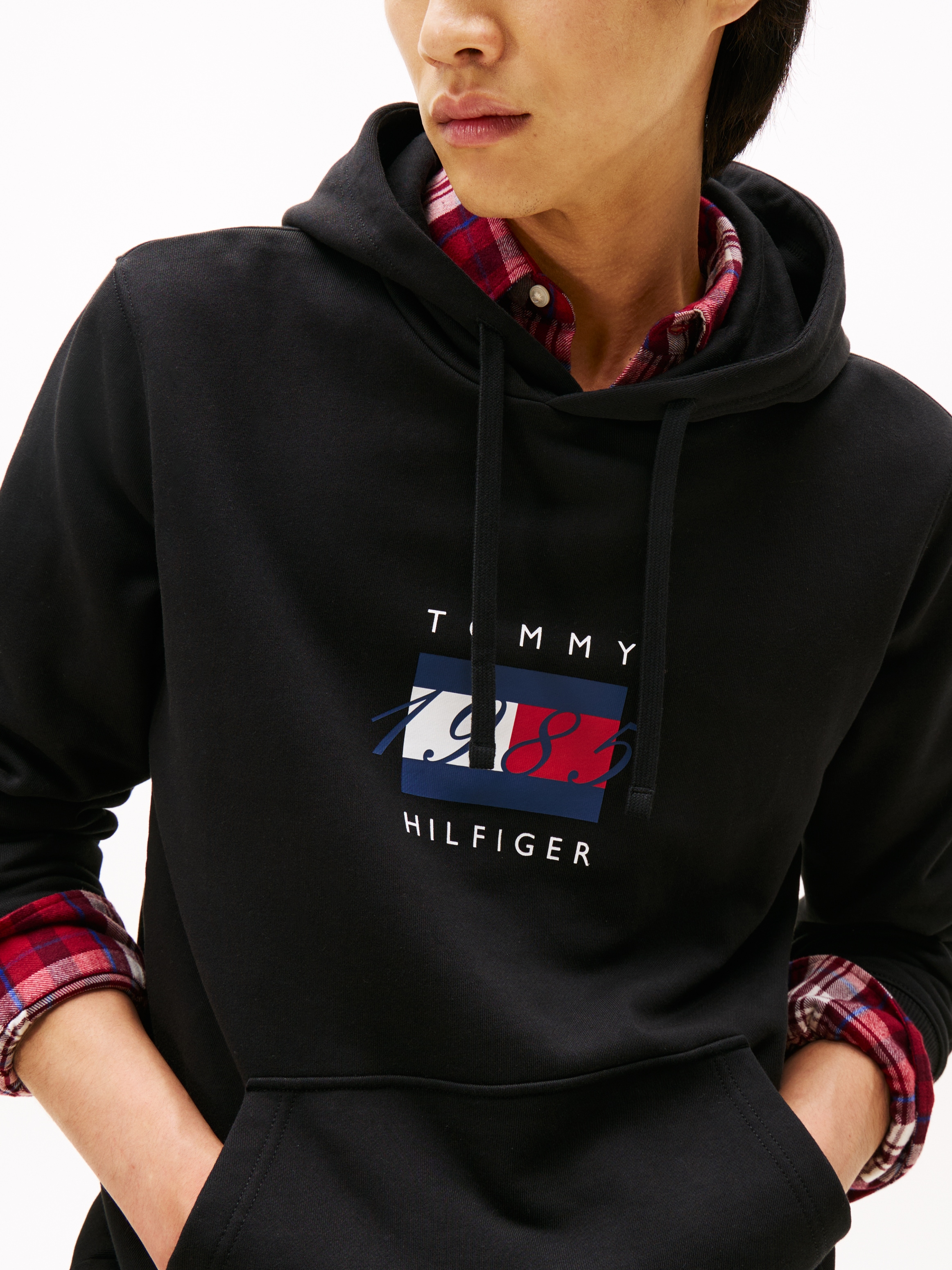 Tommy Hilfiger Kapuzensweatshirt »LINEAR FLAG GRAPHIC« Regular Fit, Hoodie, Kapuze mit Tunnelzug