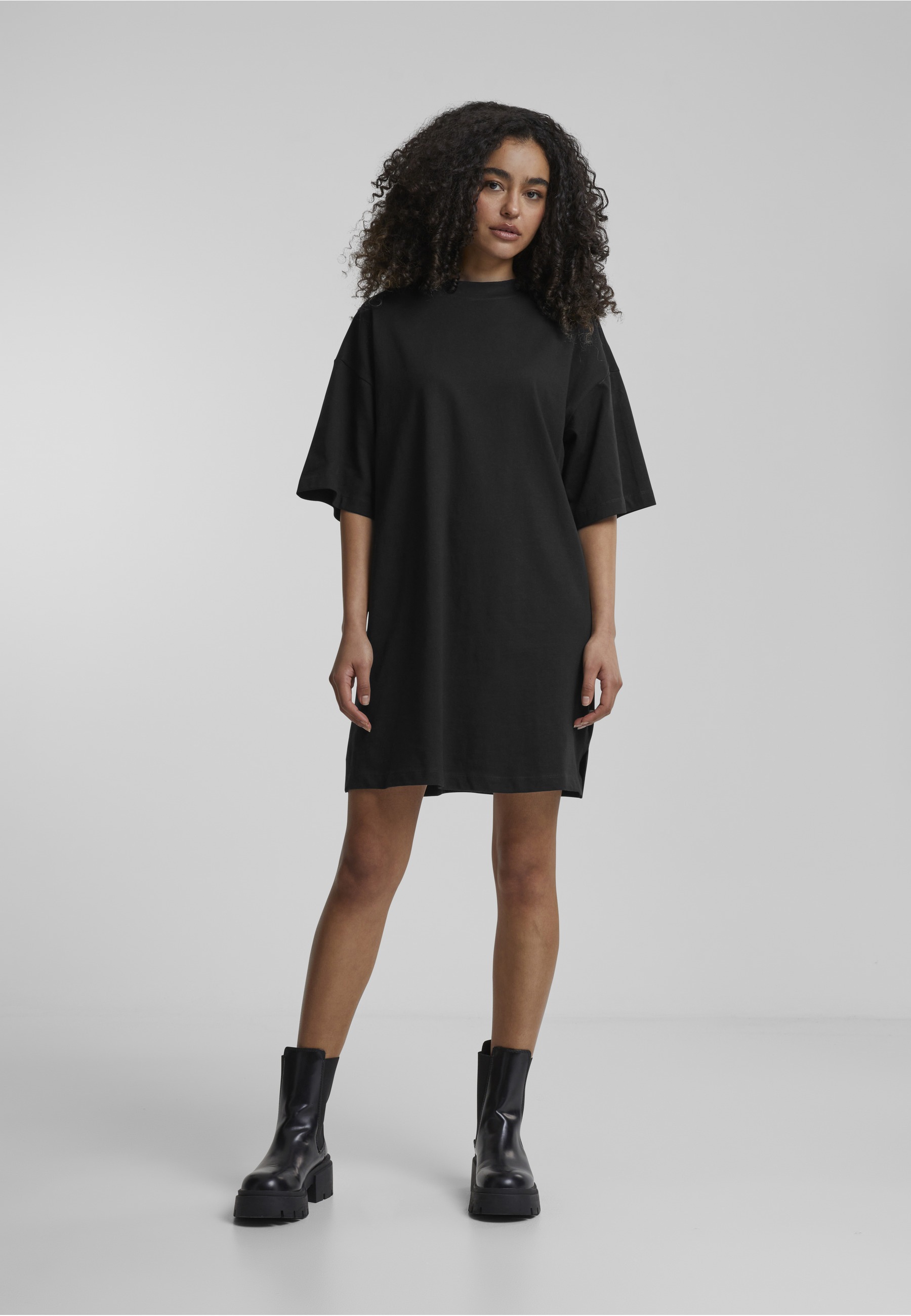 URBAN CLASSICS A-Linien-Kleid »Urban Classics Damen Ladies Organic Heavy Oversized Tee Dress« 1 Stk. tlg.