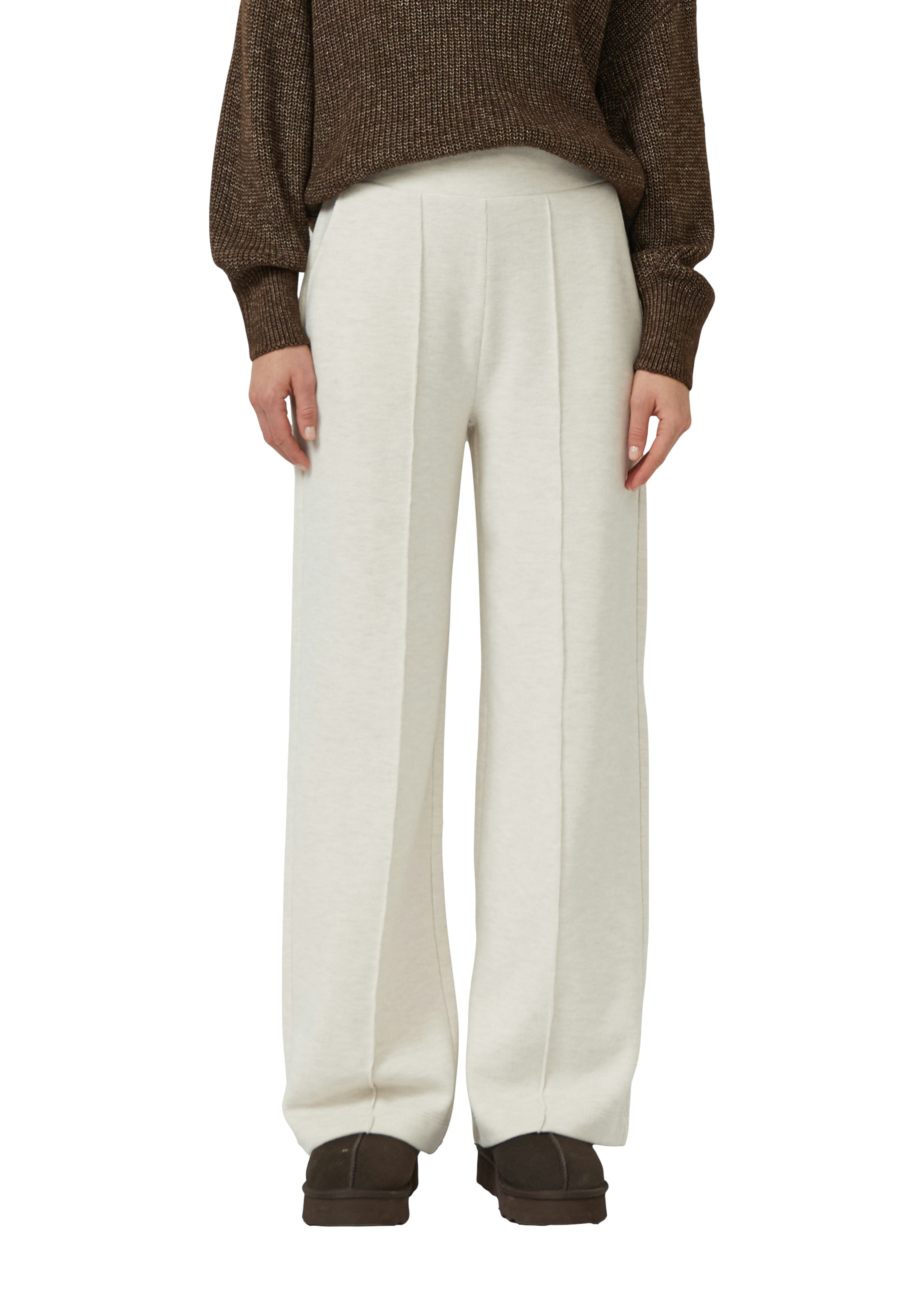 s.Oliver Sweathose mit dekorativer Biesennaht vorne günstig online kaufen