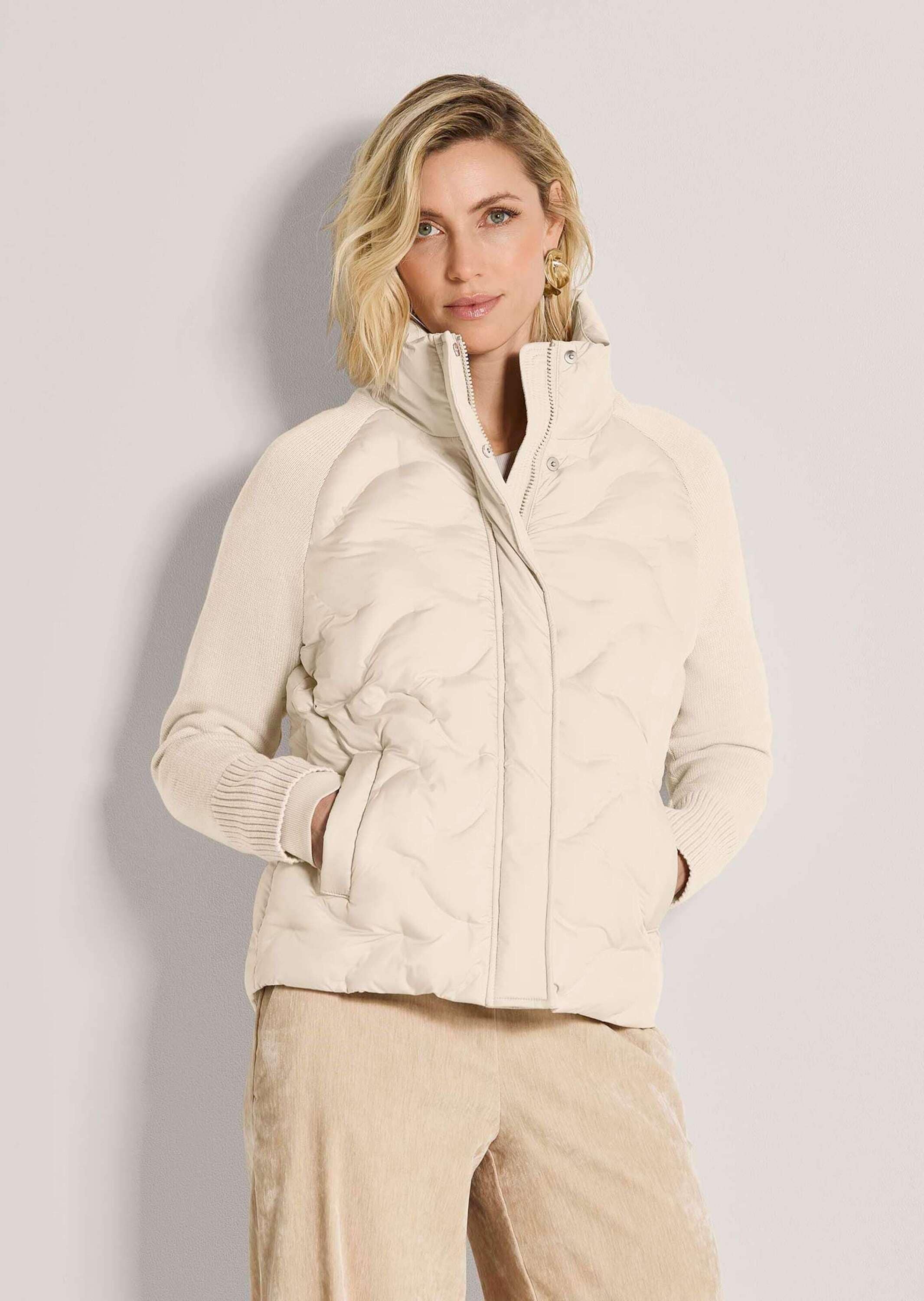 MADELEINE Kurzjacke »Jacke Steppjacke mit Strickärmeln«