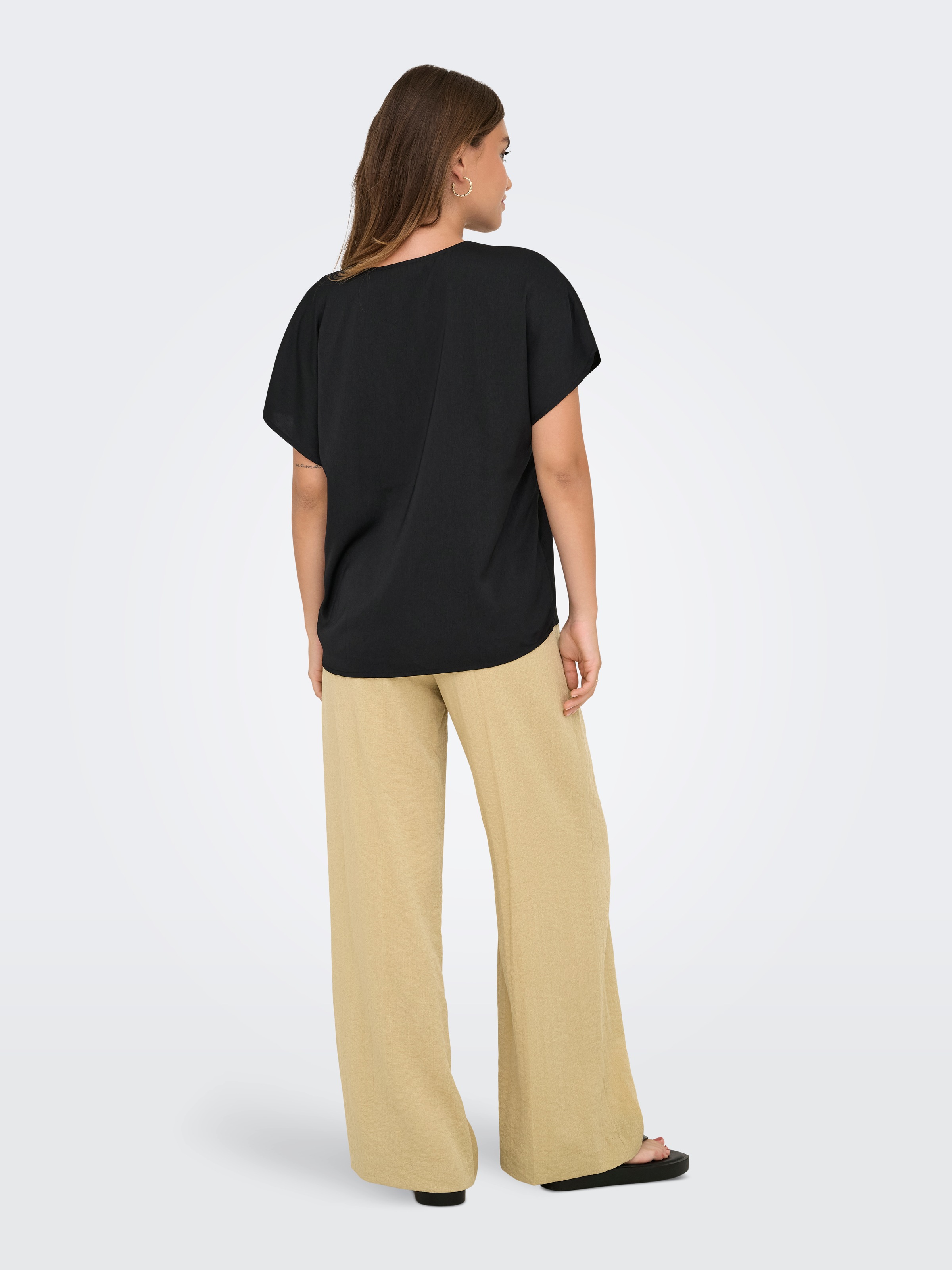 ONLY V-Shirt »ONLLUCY LIFE SS V-NECK TOP WVN«