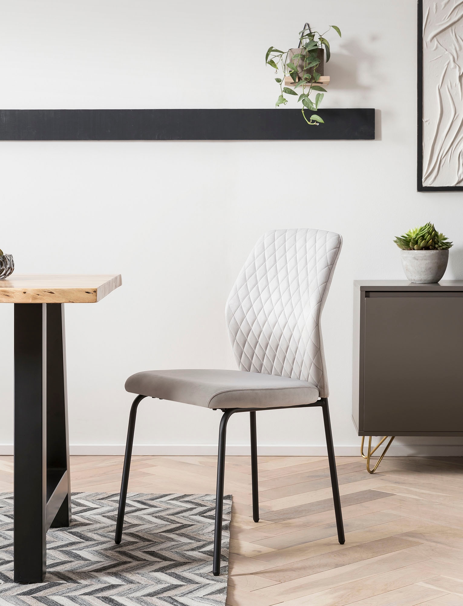 SalesFever 4-Fußstuhl "Esszimmerstuhl mit elegantem Stil" (Set) 2 Stk. Samt günstig online kaufen