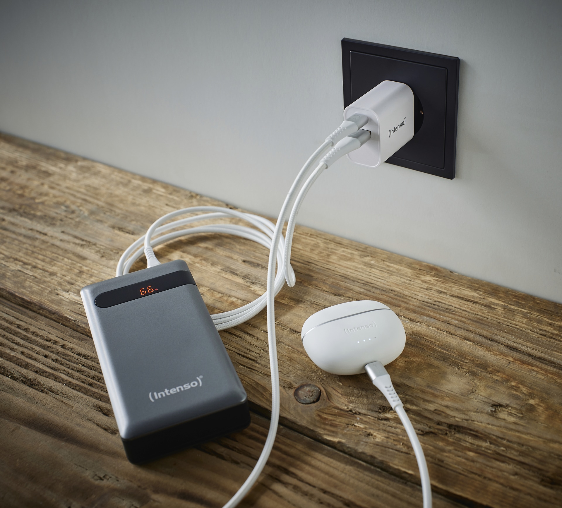 Intenso USB-Ladegerät »Power Adapter W30AC, 30W USB-A und USB-C«