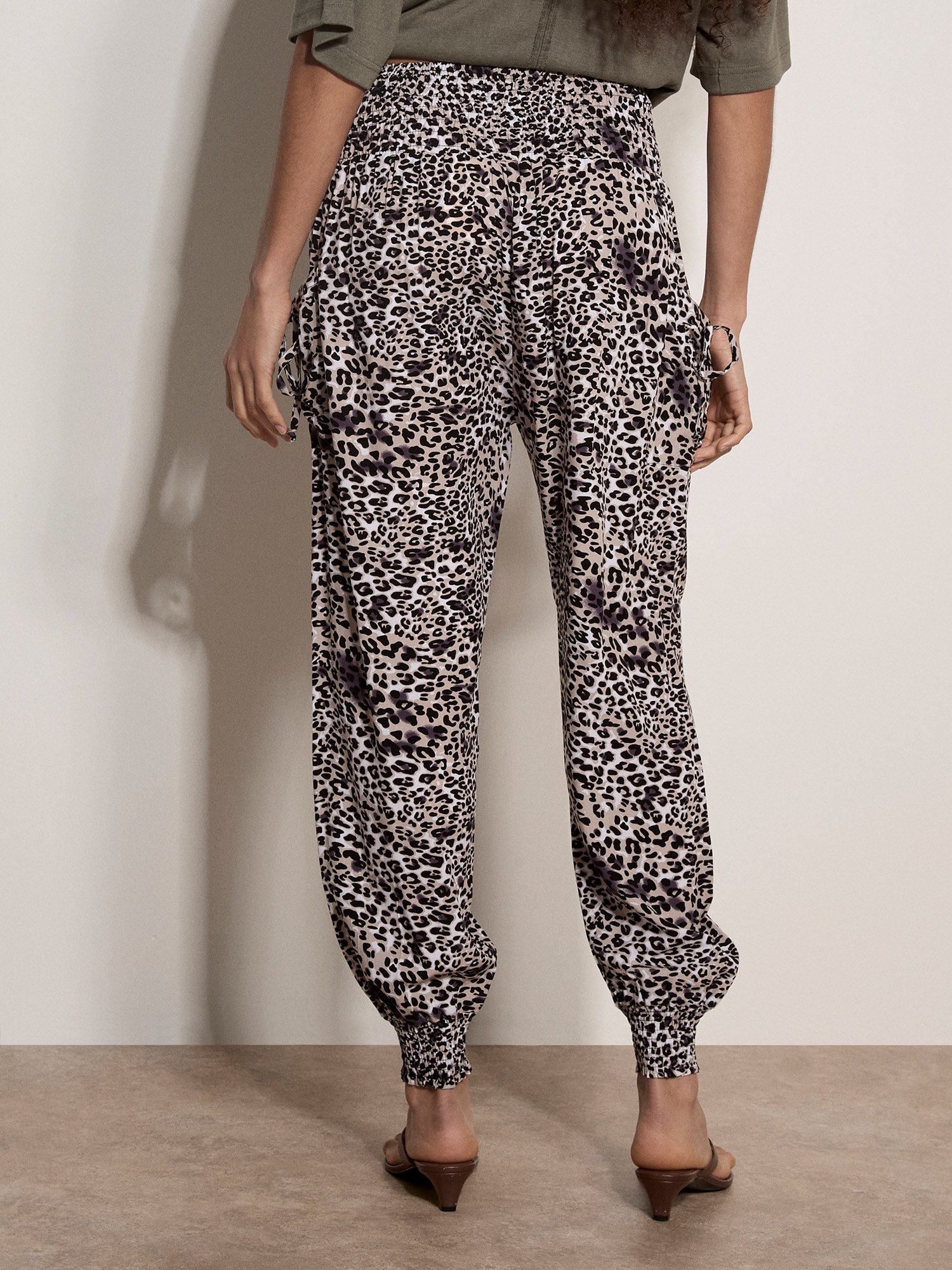 Apricot Jogger Pants »Relaxhose«  mit Animalprint
