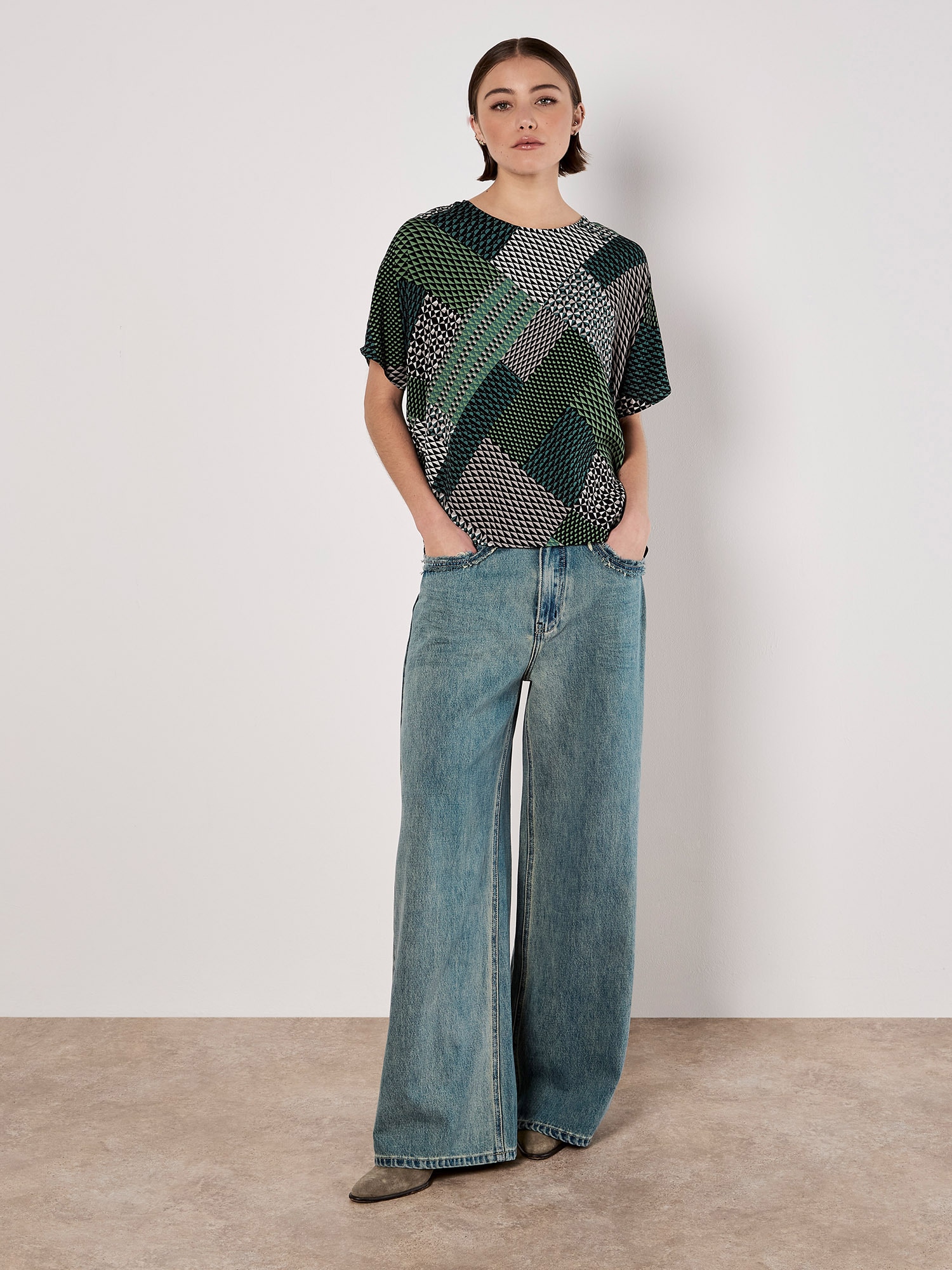 Apricot 2-in-1-Top »Top« mit geometrischem Druck
