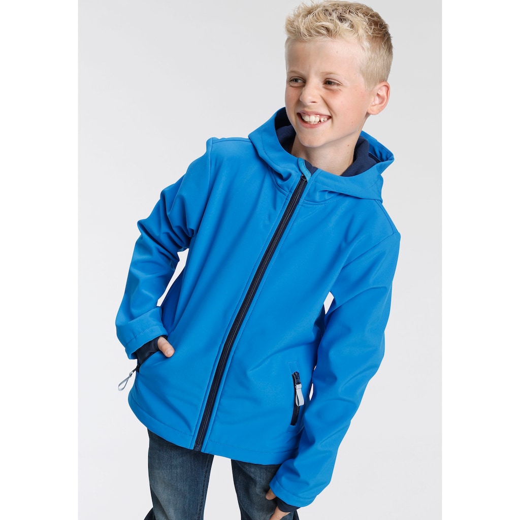 KIDSWORLD Softshelljacke »mit kontrastfarbenen Details«, mit Kapuze, und Reflektoren