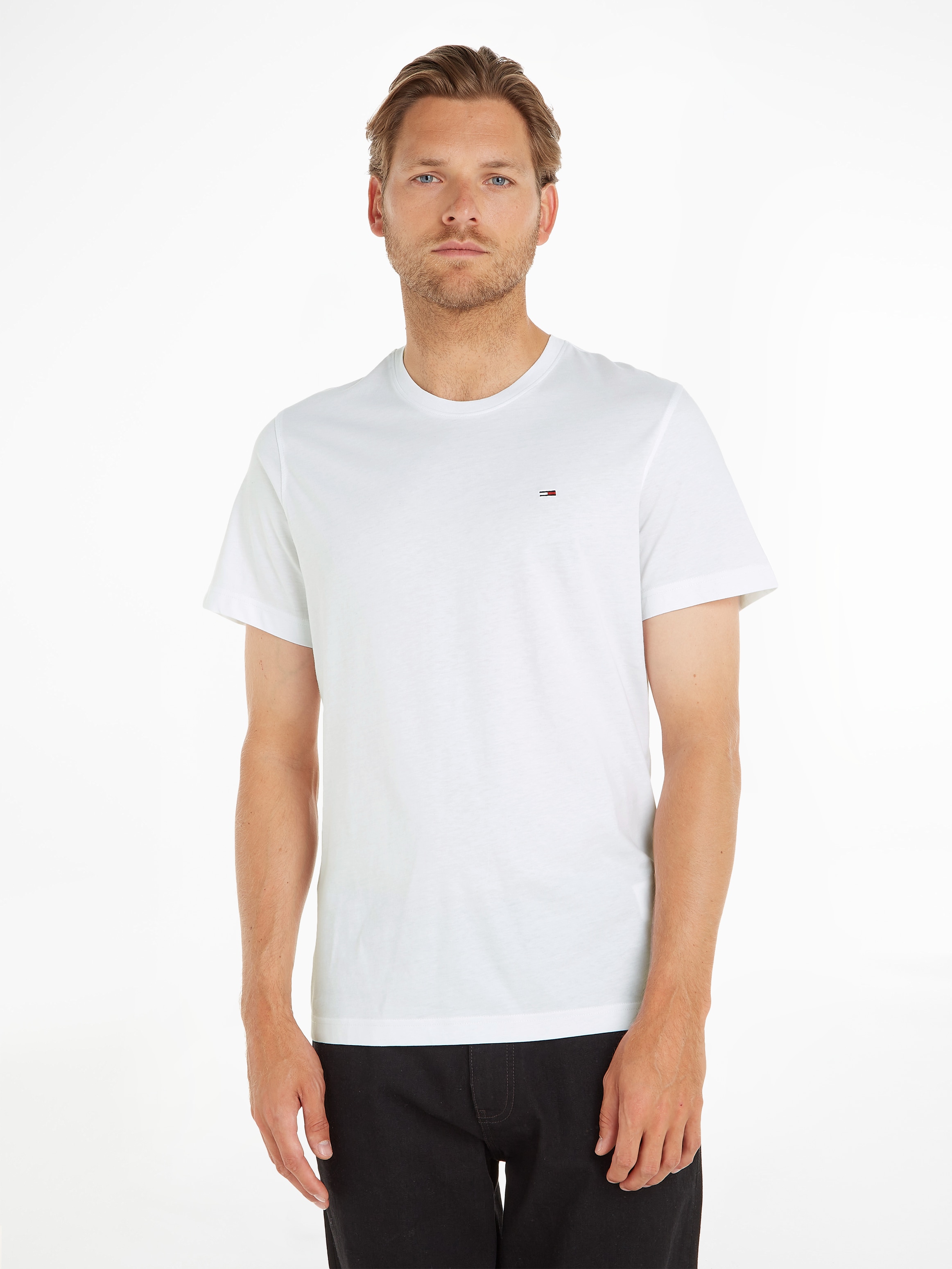 Tommy Jeans "TJM ESSENTIAL SOLID TEE" mit Rundhalsausschnitt und dezenter L günstig online kaufen