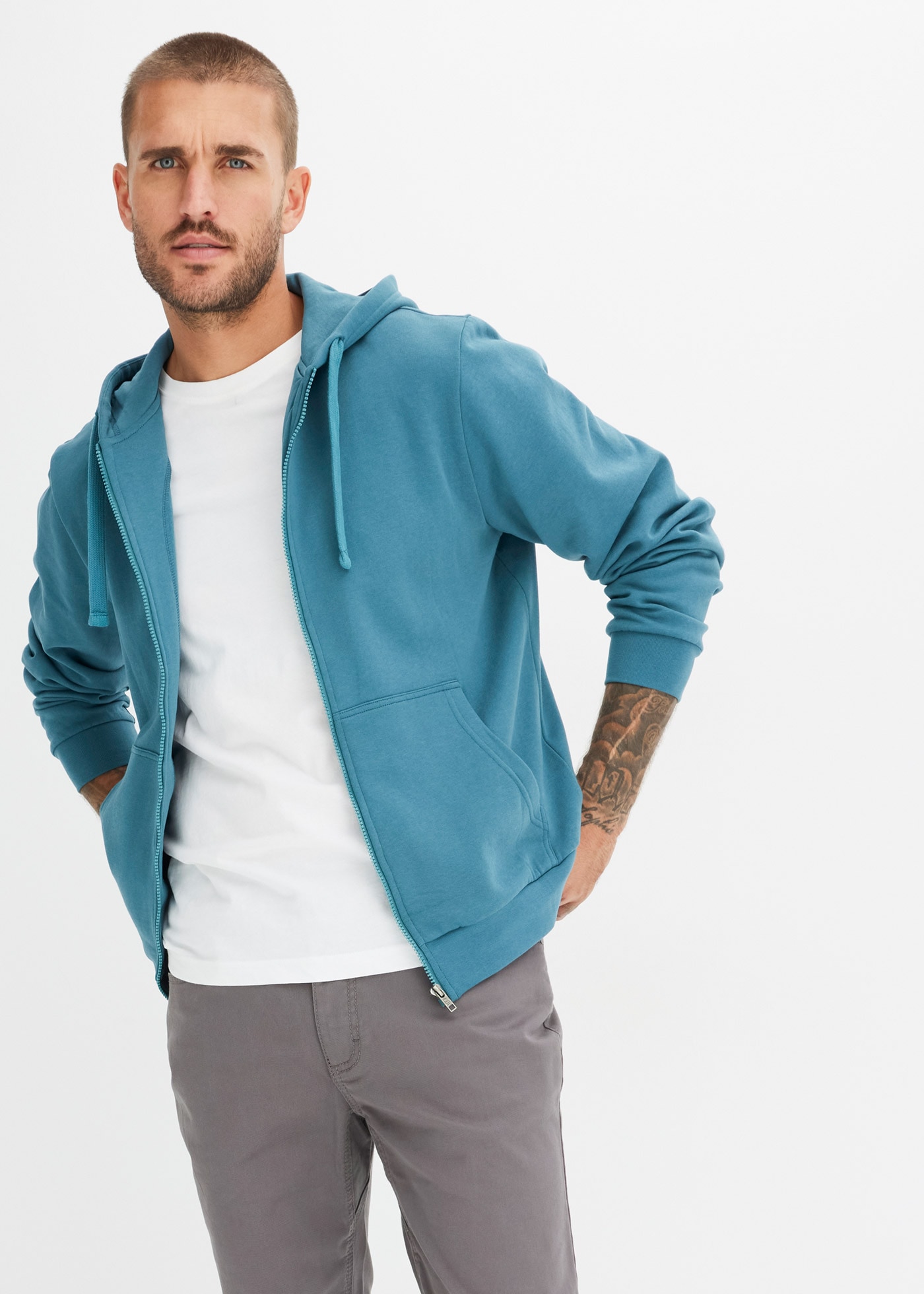 bonprix Kapuzensweatjacke "Kapuzen-Sweatjacke mit Reißverschluss" mit Kapuz günstig online kaufen