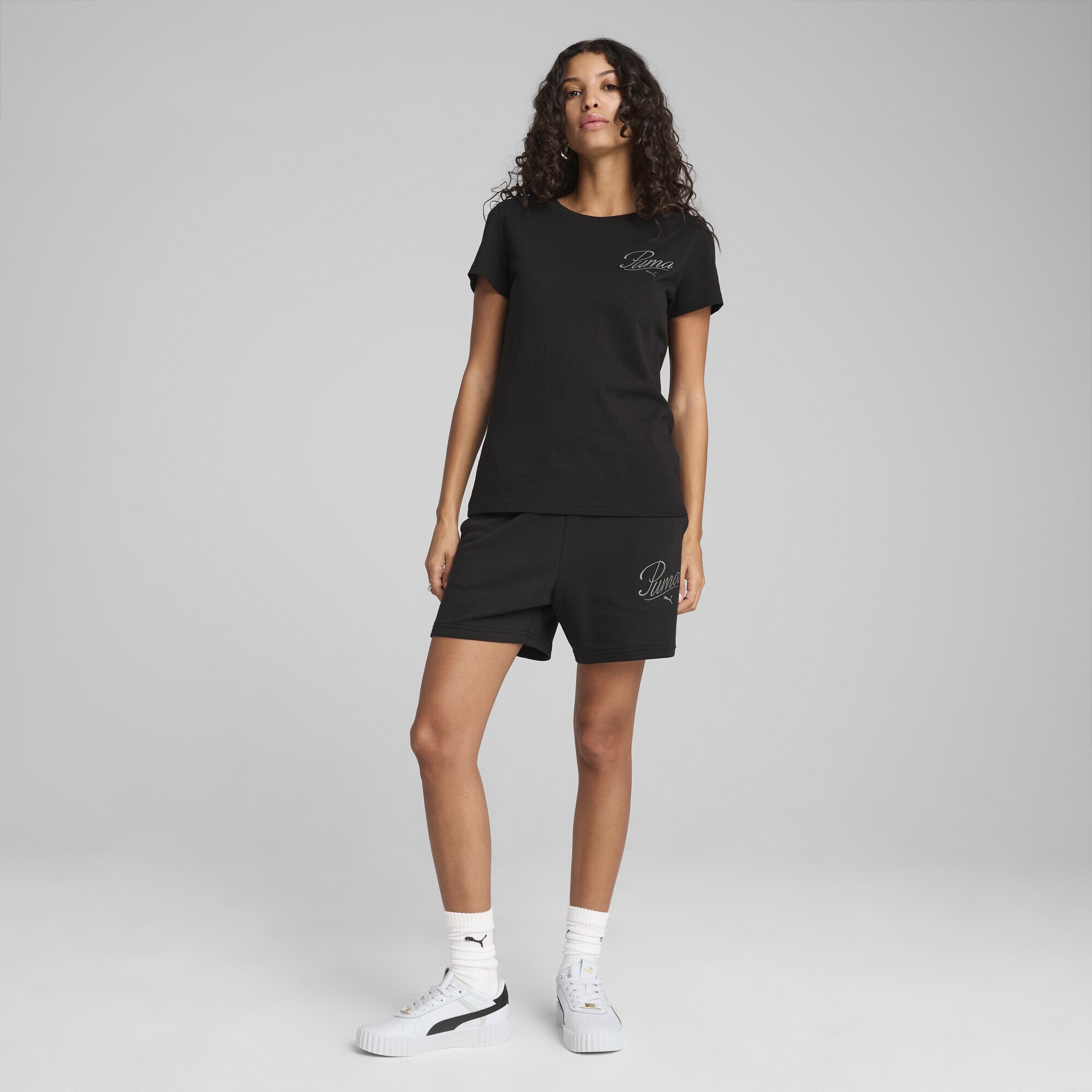 PUMA Sporthose »ESS SCRIPT 5" Hochgeschnittene Shorts Damen«