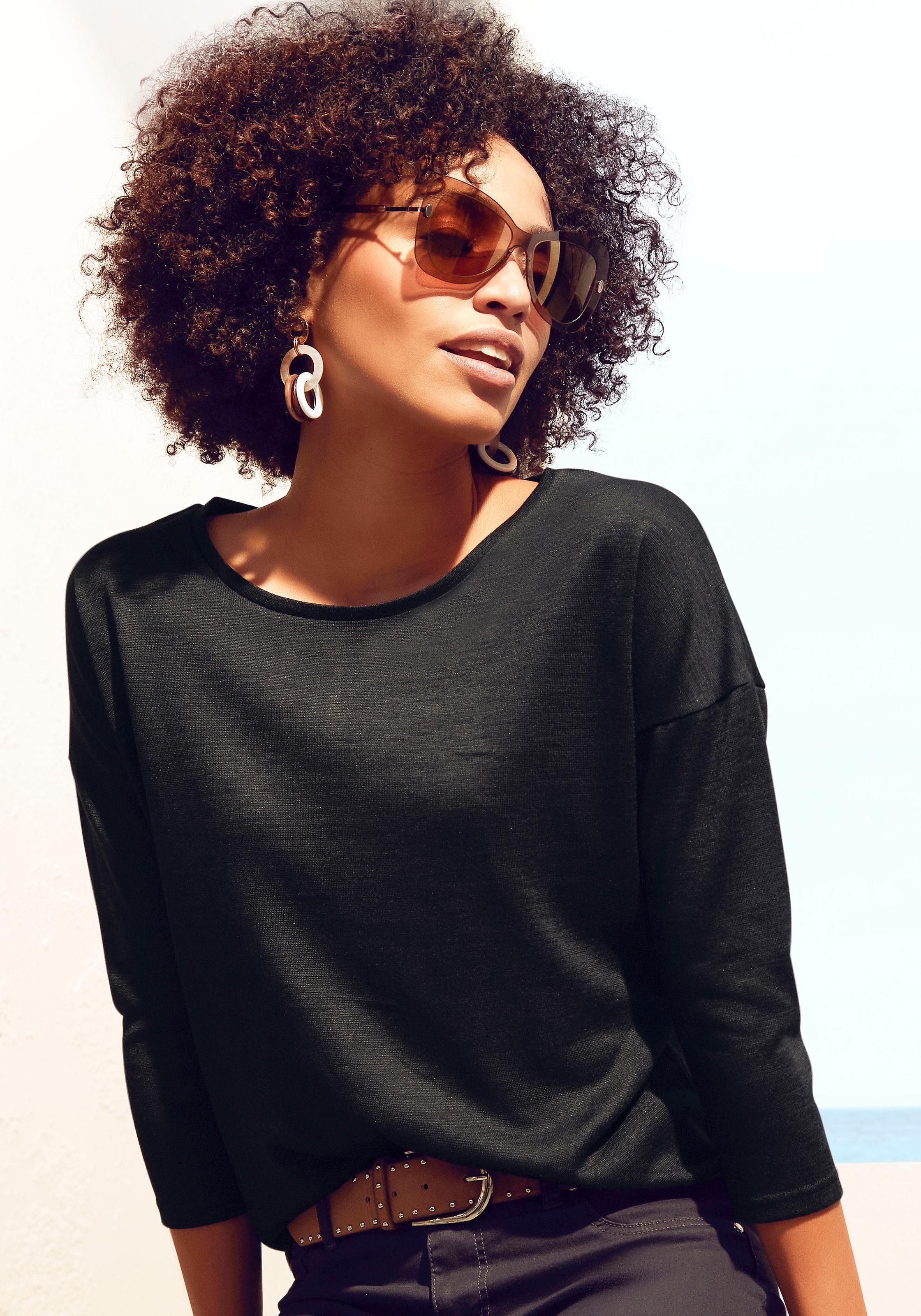 LASCANA 3/4-Arm-Shirt "aus sommerlichem Strick" aus leichtem Feinstrick mit Viskose