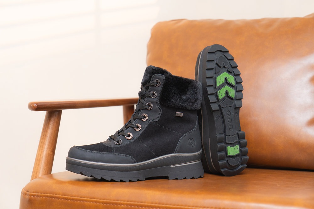 Remonte Winterstiefelette »FIBER GRIP«, Winterboots, Outdoorboots mit wasserabweisender TEX-Membran