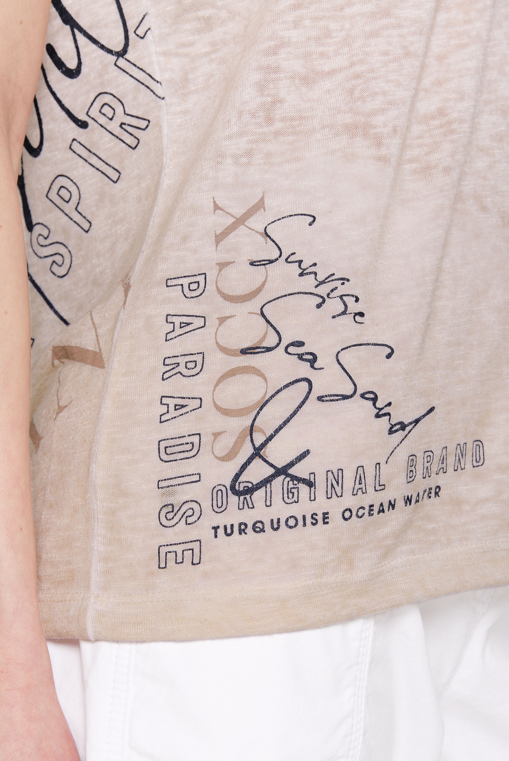 SOCCX Rundhalsshirt, mit fixierten Turn-Up-Ärmeln
