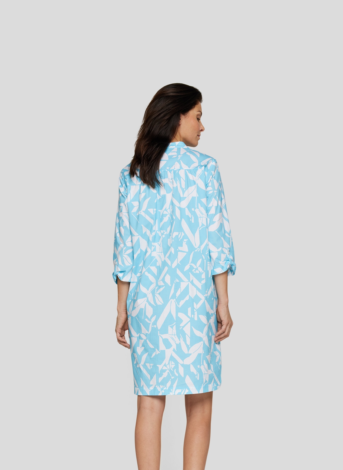 Rabe Midikleid »Rabe Blusenkleid mit modernem Allover-Print und V-Ausschnitt«
