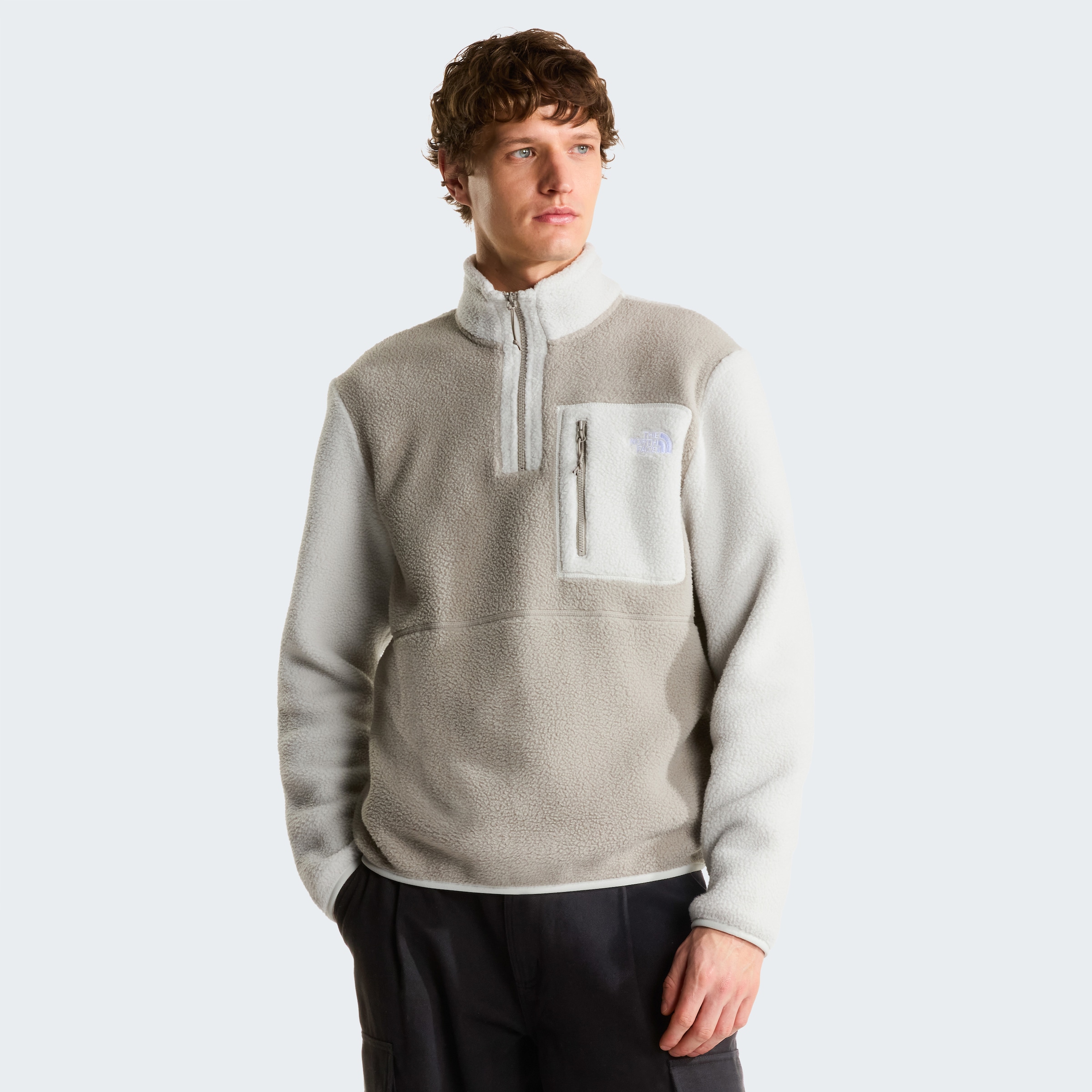The North Face Strickfleece-Pullover "M YUMIORI 1/4 ZIP" aus Strickfleece, mit Stehkragen, mit Brusttasche, pflegeleicht