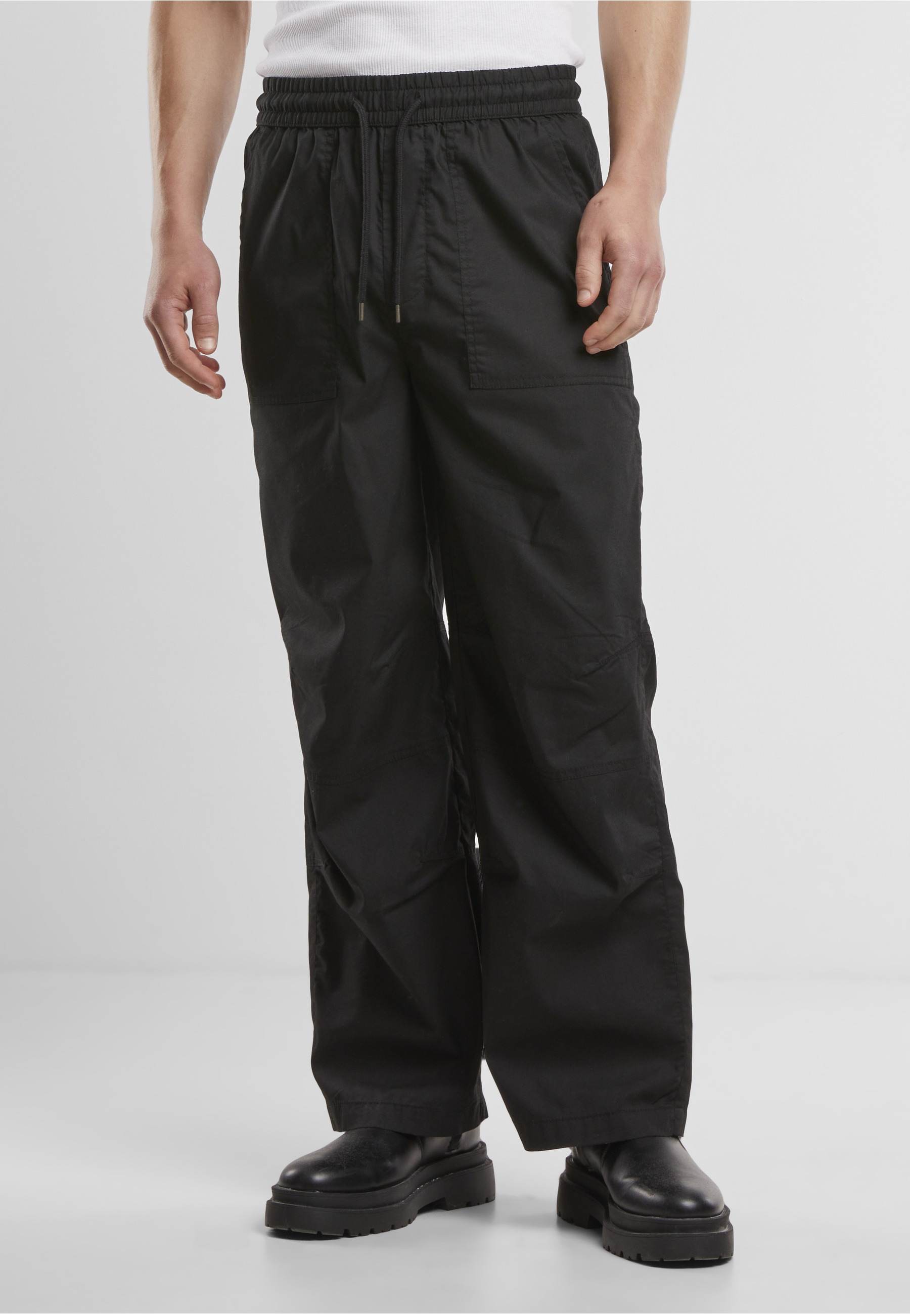 URBAN CLASSICS Stoffhose »Urban Classics Loose Fit Pants With Darts«