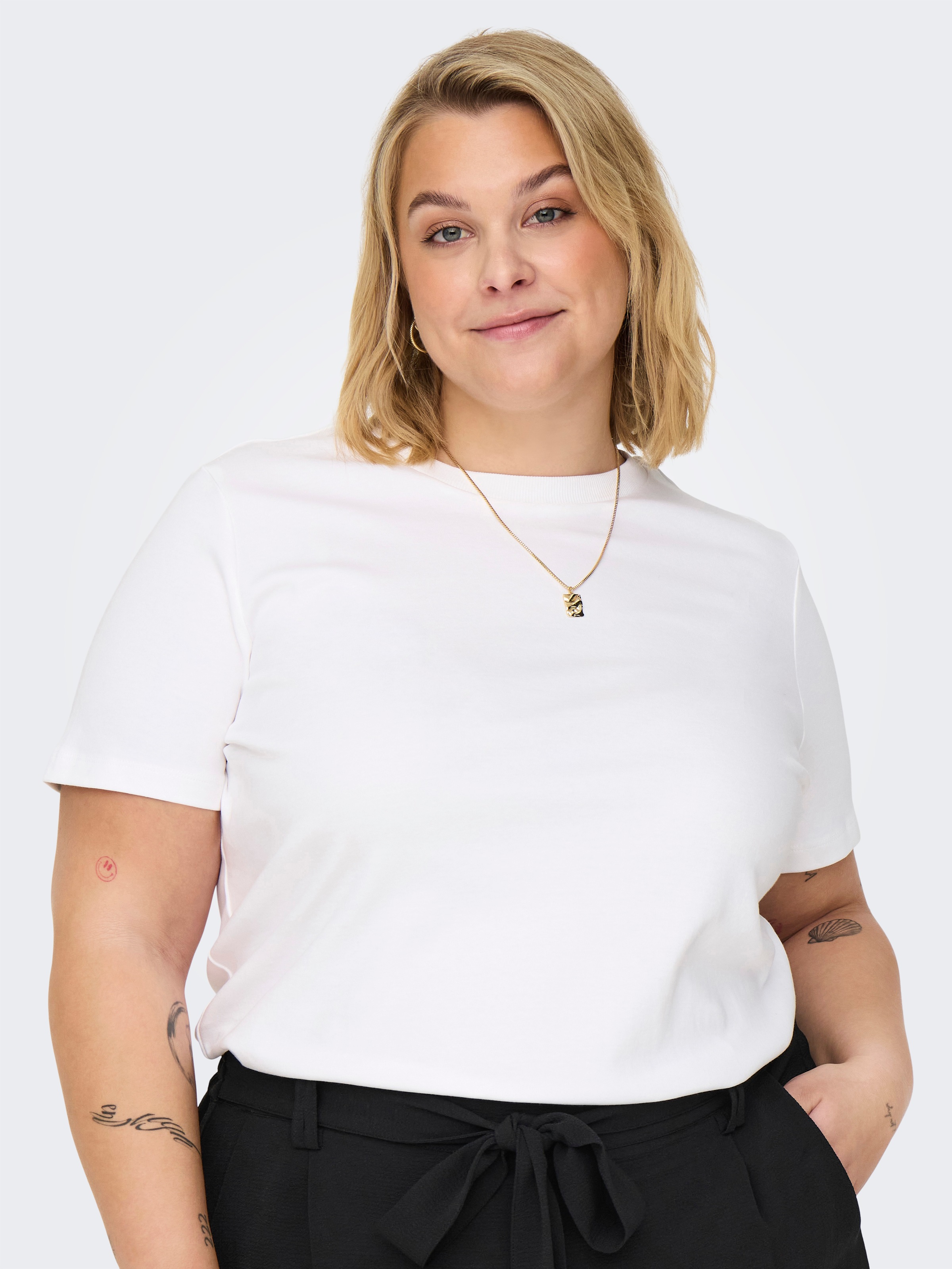 Thumbnail - ONLY CARMAKOMA T-Shirt "CARJEN SS JEANS TEE JRS"