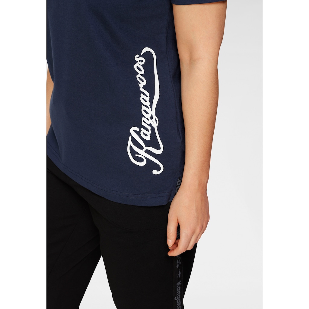 KangaROOS T-Shirt