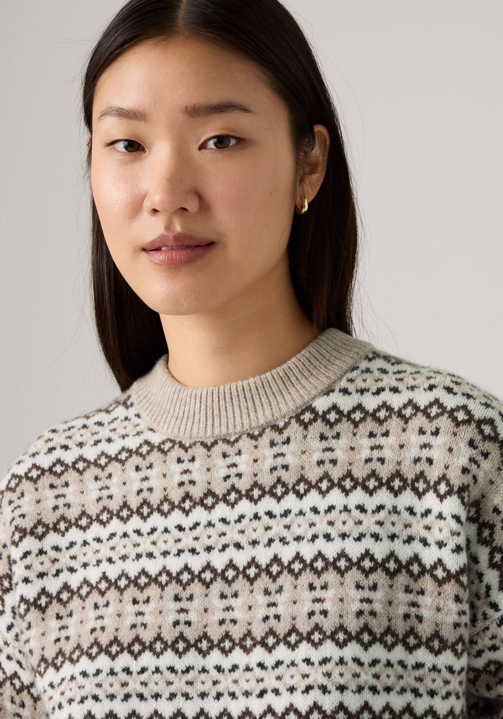 Levi's® Rundhalspullover »INES SWEATER NEUT«, Materialmix mit wärmendem Wollanteil