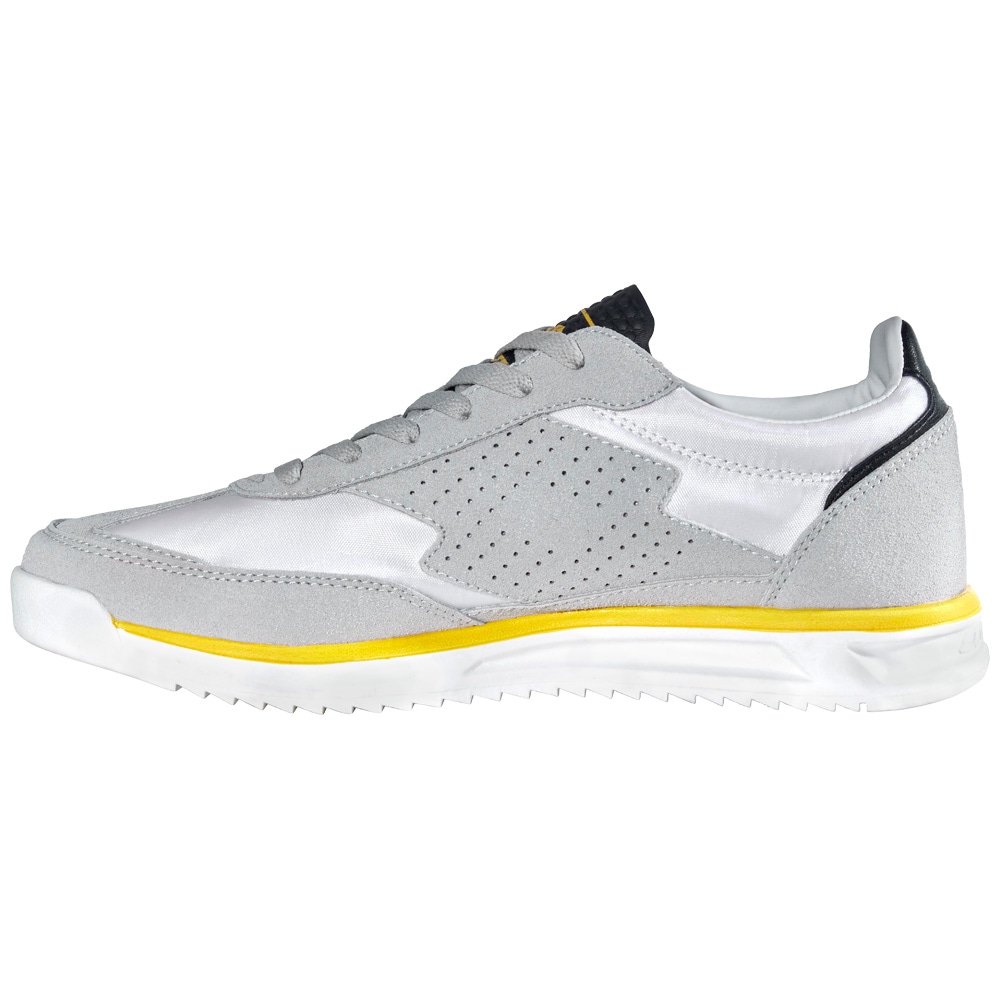 lotto Sneaker  - mit bequem gepolsterter Schaftkante<br />