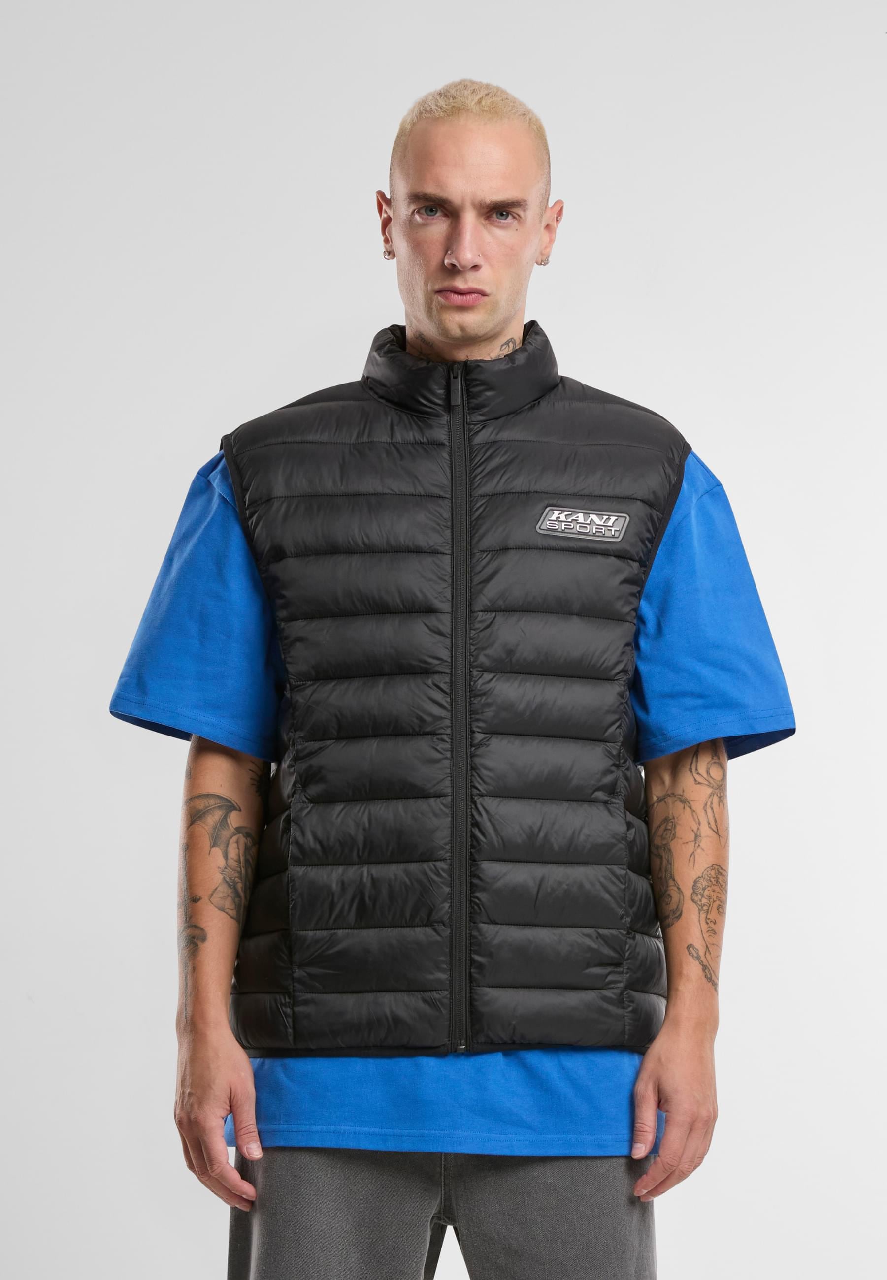 Karl Kani Steppweste »Karl Kani Karl Kani Sport Patch Light Puffer Vest«, (1 tlg.)