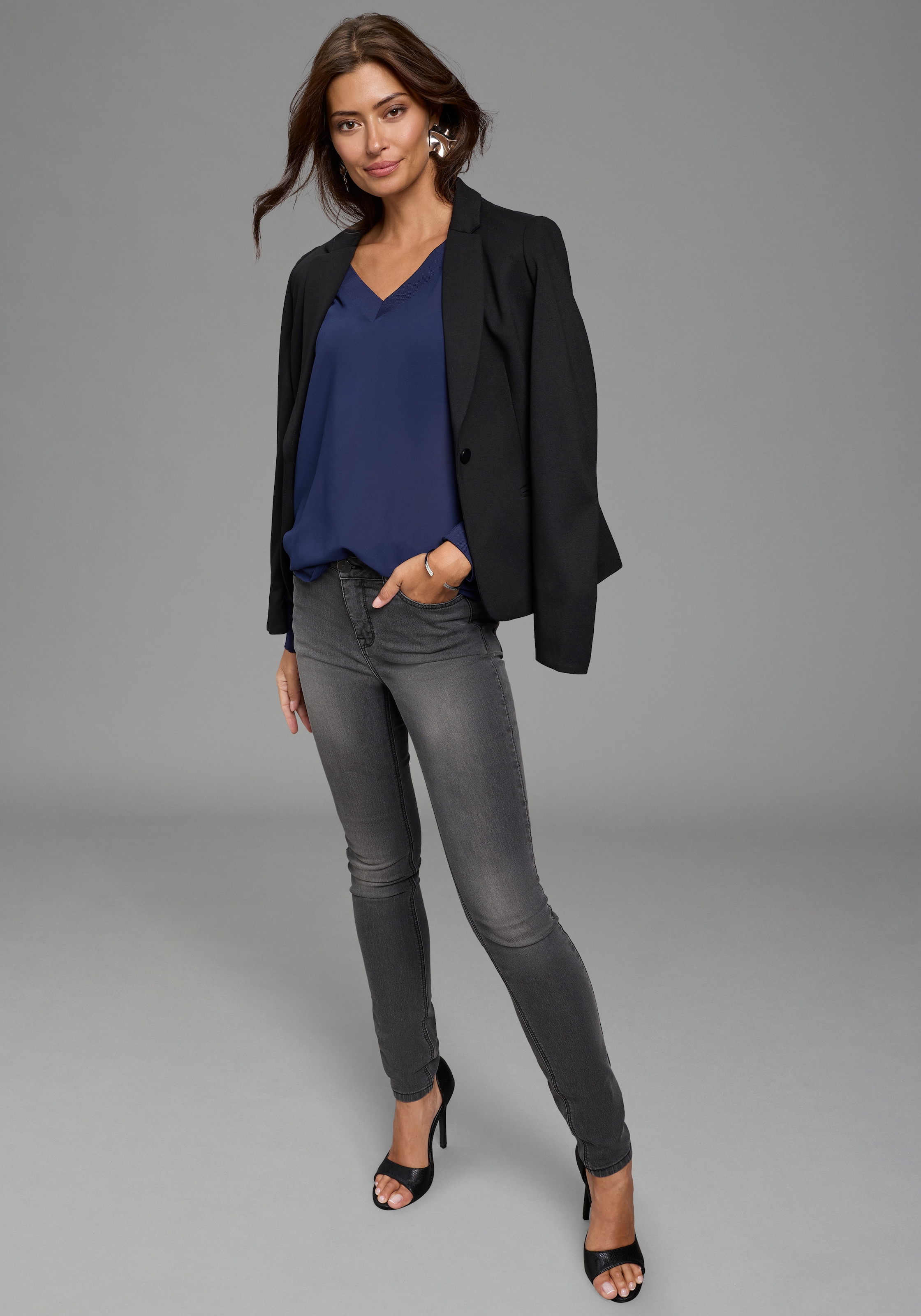 Laura Scott Schlupfbluse Langarmbluse mit hüftbedeckender Länge, V-Ausschnitt