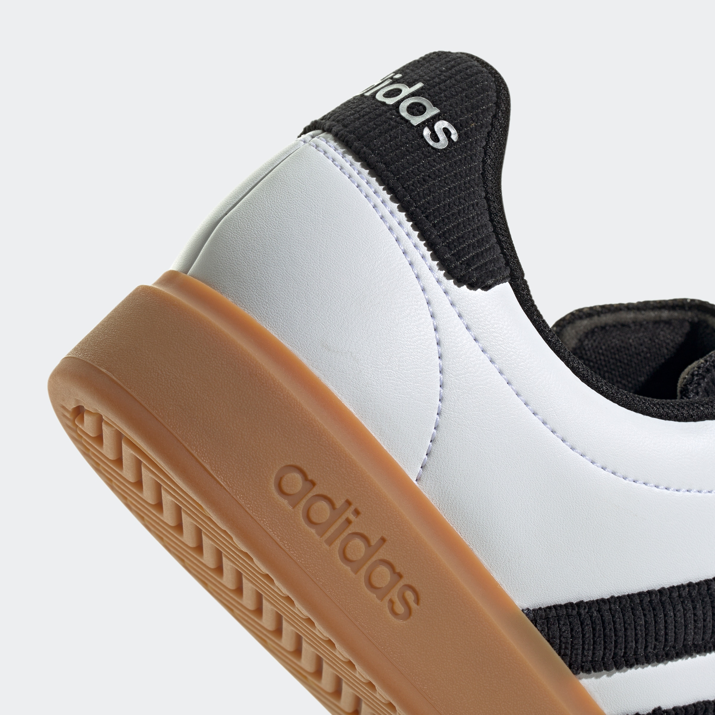 adidas Sportswear Sneaker »GRAND COURT 2.0«, Design auf den Spuren des adidas Superstar