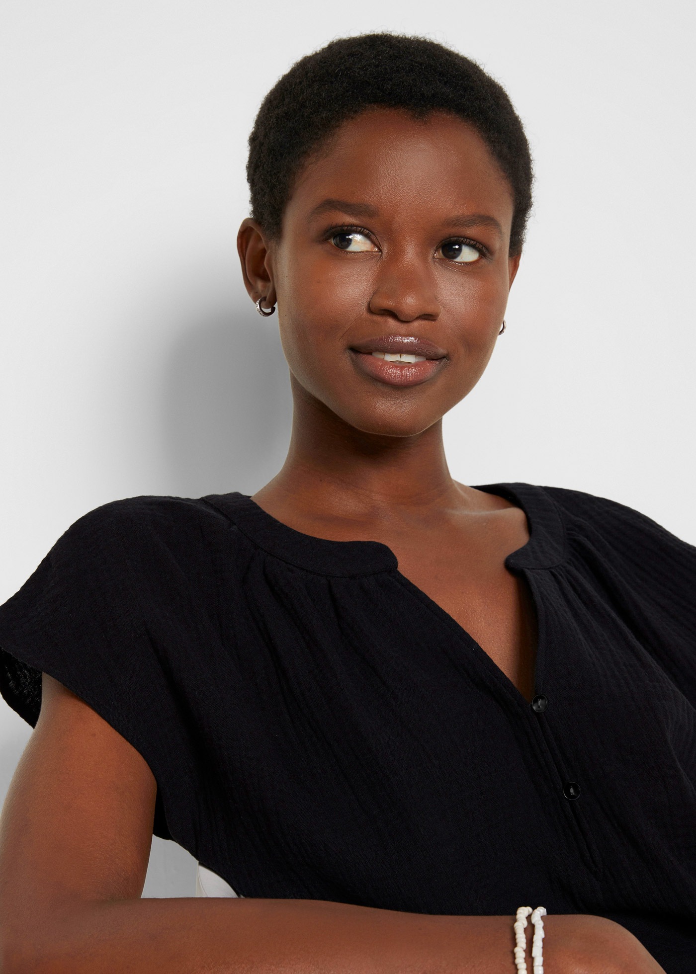 bonprix Shirtbluse »Musselin-Blusentop aus reiner Baumwolle« Oversize-Passform, mit V-Ausschnitt, aus Baumwolle