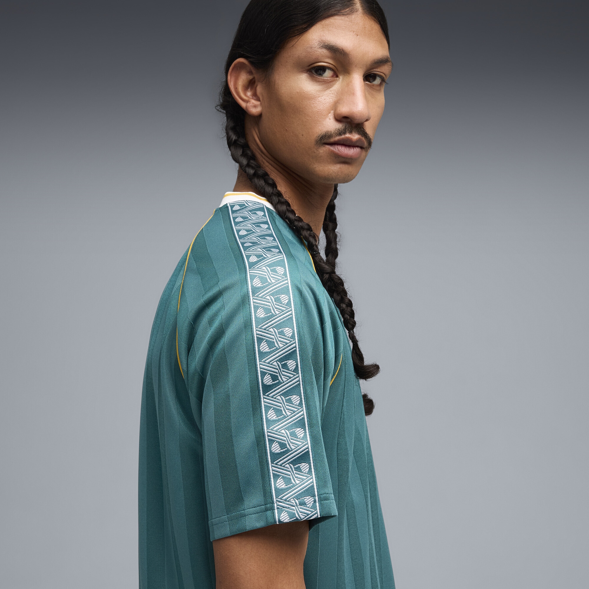 PUMA Trainingsshirt »KING Relaxed Fußballtrikot Erwachsene«