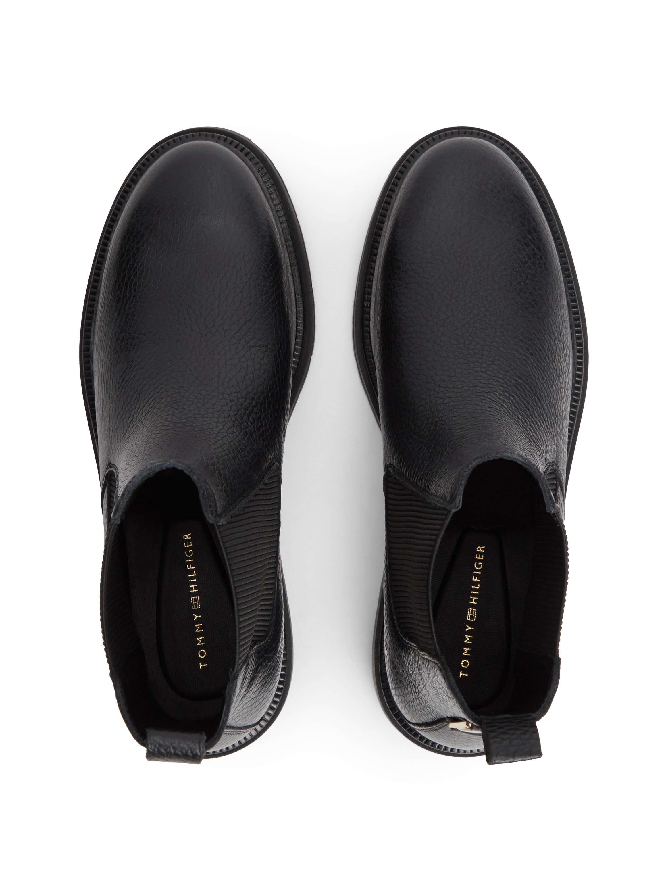 Tommy Hilfiger Chelseaboots »TH EMBOSS GRAIN LEATHER CHELSEA«  Blockabsatz, Stiefelette mit beidseitigem Stretcheinsatz