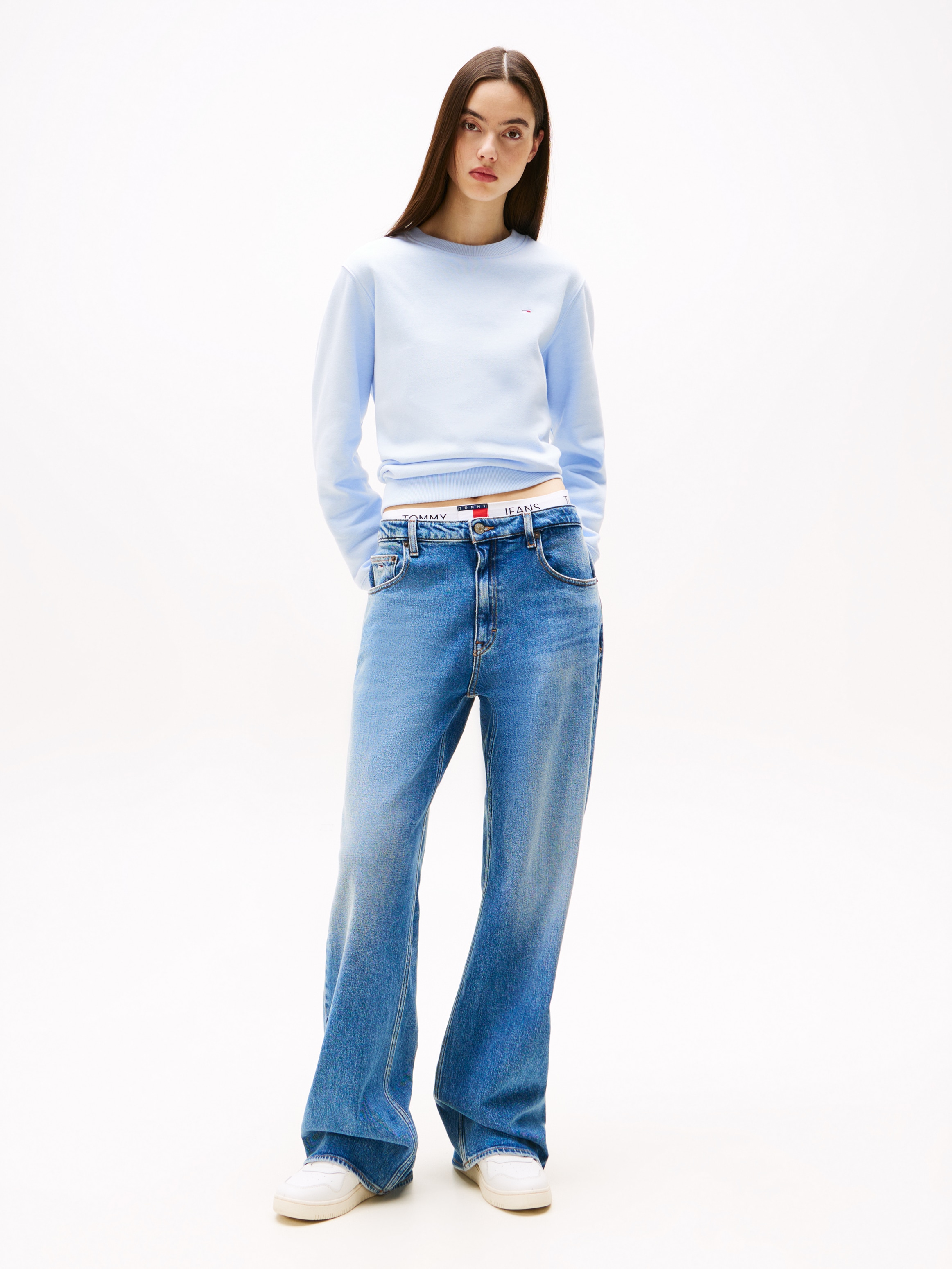 Tommy Jeans Relax-fit-Jeans »MIA MR RLXD STR« in blauer Waschung, mit Hammerschlaufe, Mid Rise