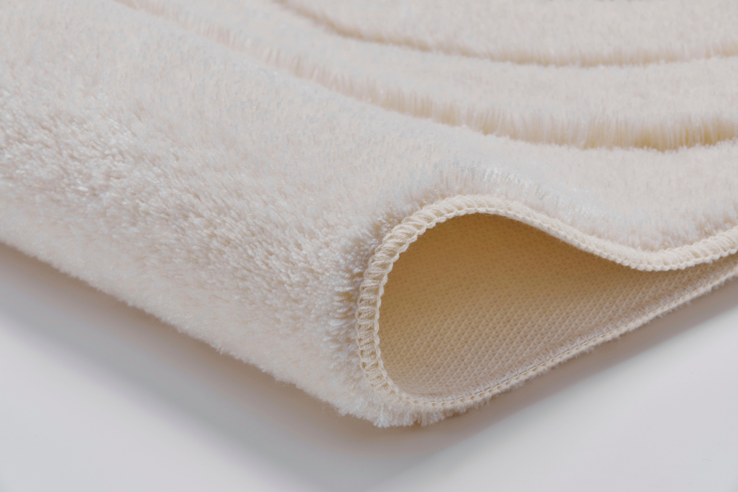 Kleine Wolke Badematte "Bow" Höhe 25 mm rutschhemmend beschichtet fußbodenh günstig online kaufen