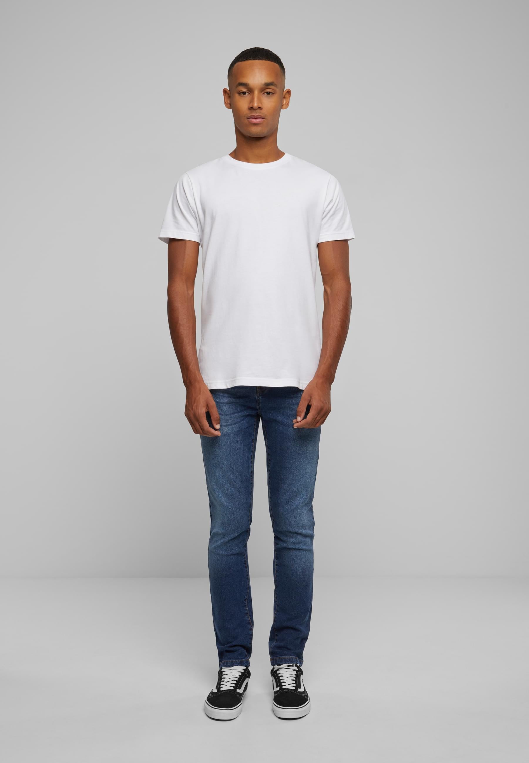 URBAN CLASSICS Bequeme Jeans »Urban Classics Herren Slim Tapered Jeans«