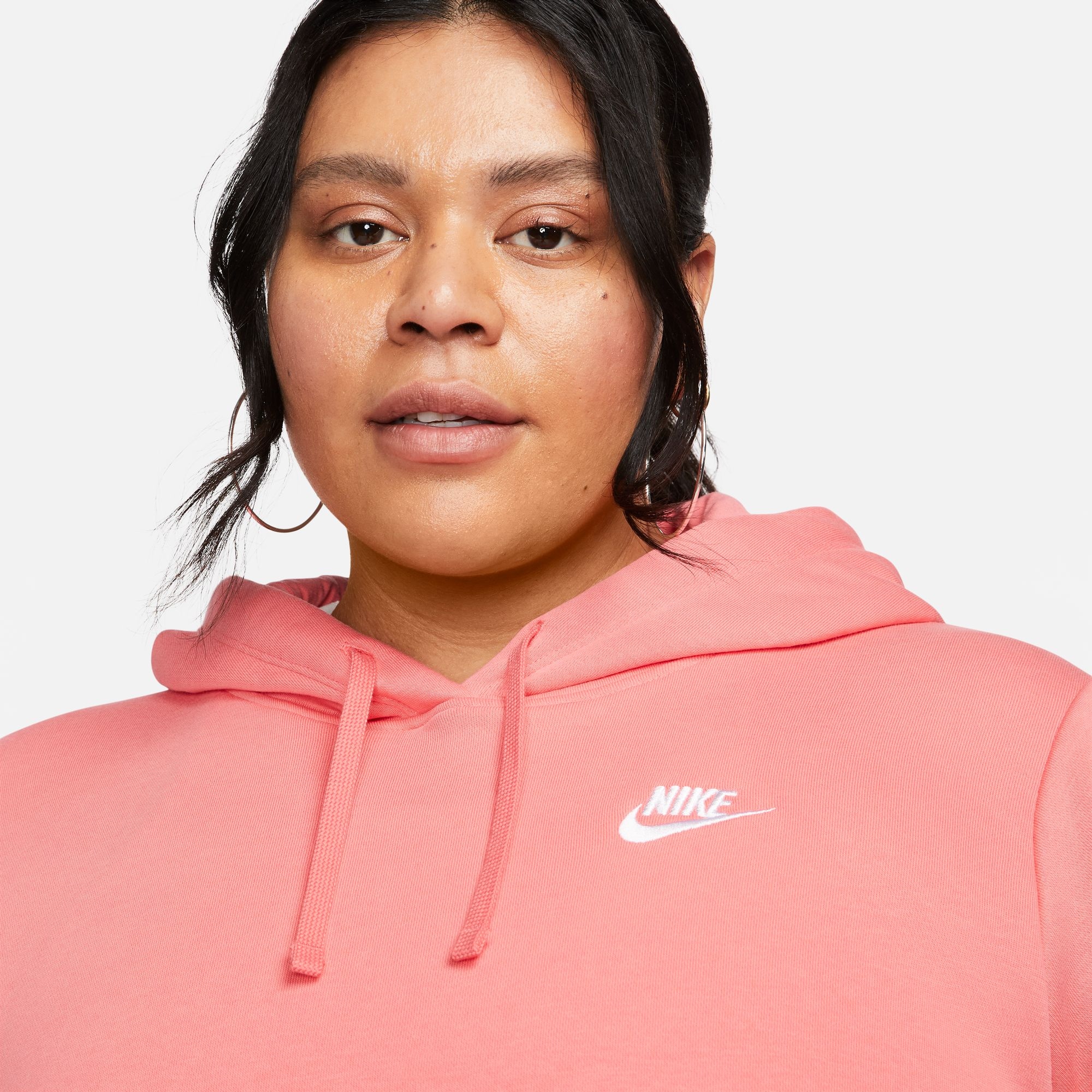 Nike Sportswear Kapuzensweatshirt »CLUB FLEECE WOMEN'S PULLOVER HOODIE (PLUS SIZE)«