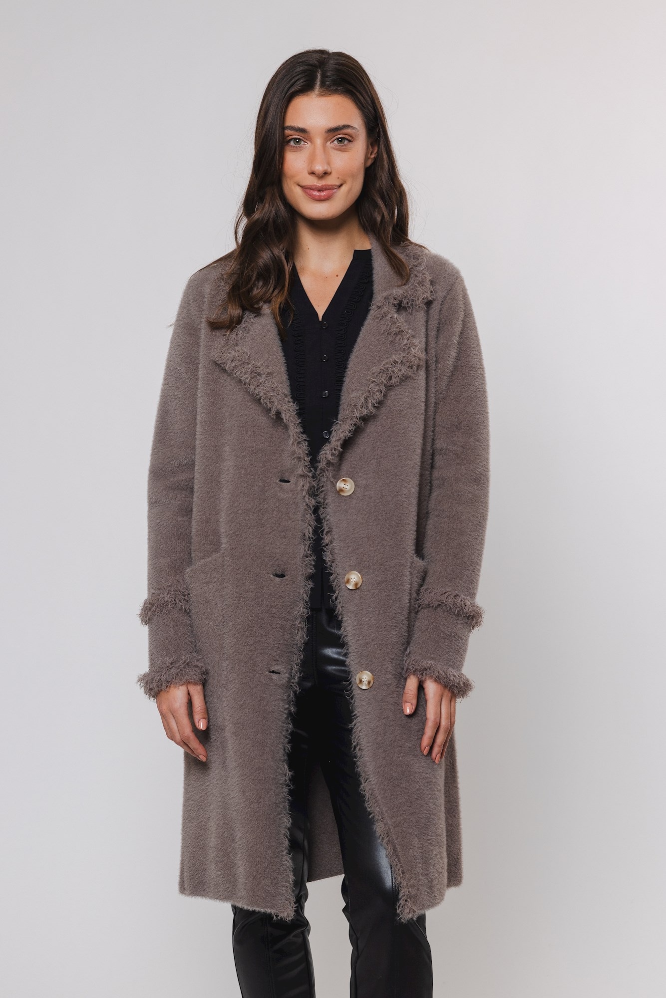 Rino & Pelle Longstrickjacke "CATENA", mit Fransendetails und Knöpfen günstig online kaufen