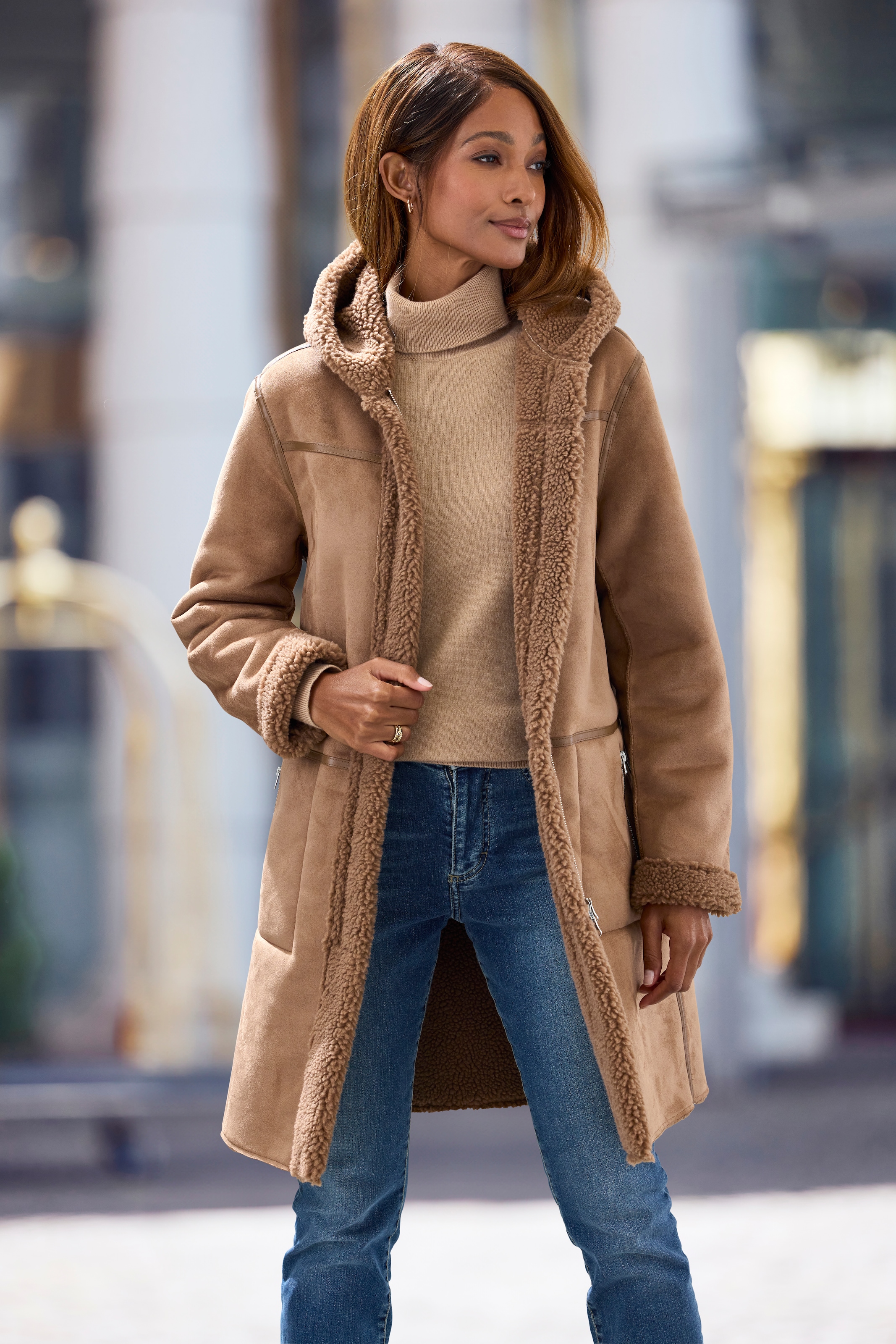 French Connection Lederimitatjacke mit Kapuze mit Teddyfutter auf der Innenseite, Shearling Jacke, Lammfelloptik