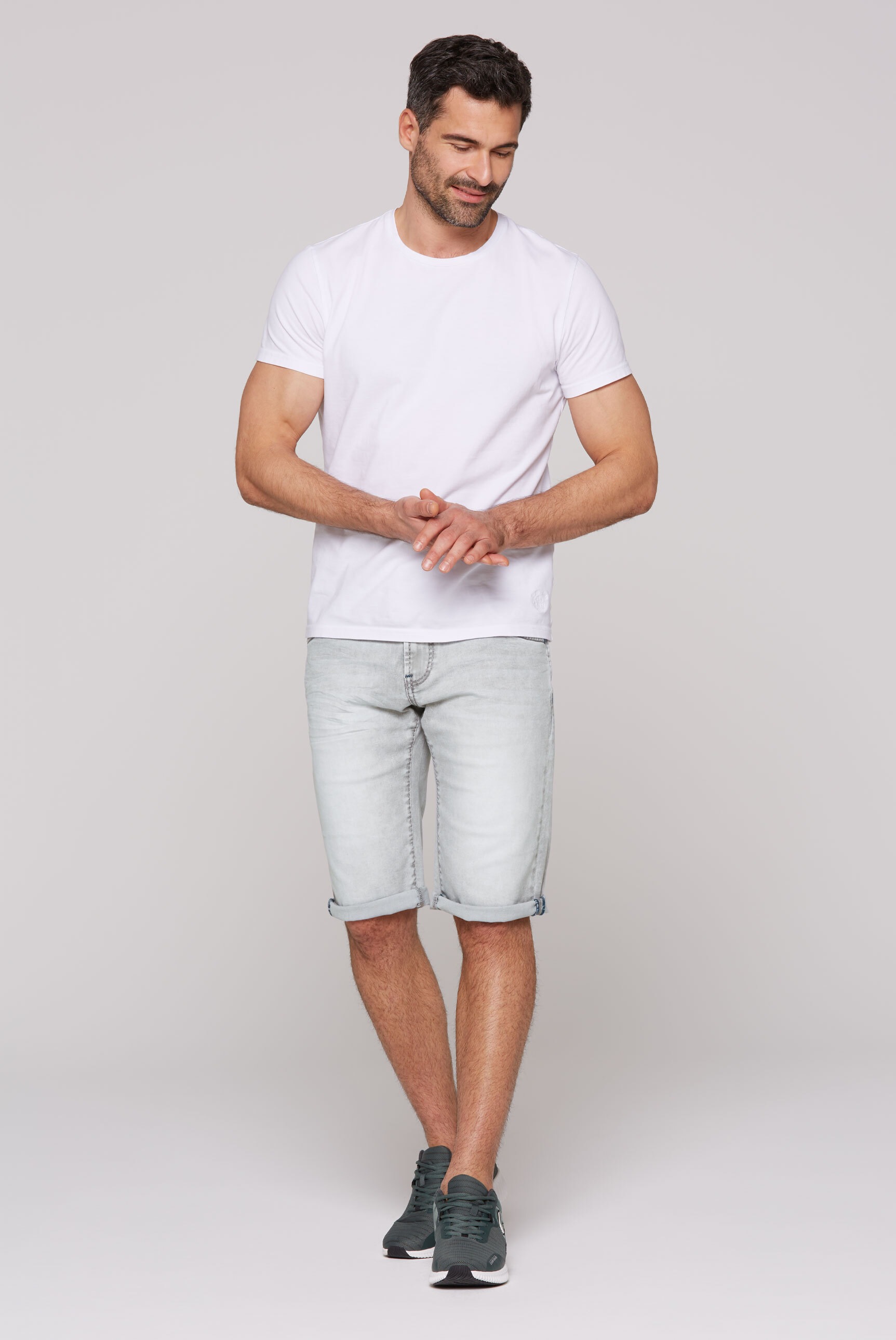 CAMP DAVID Jeansshorts, mit normaler Leibhöhe